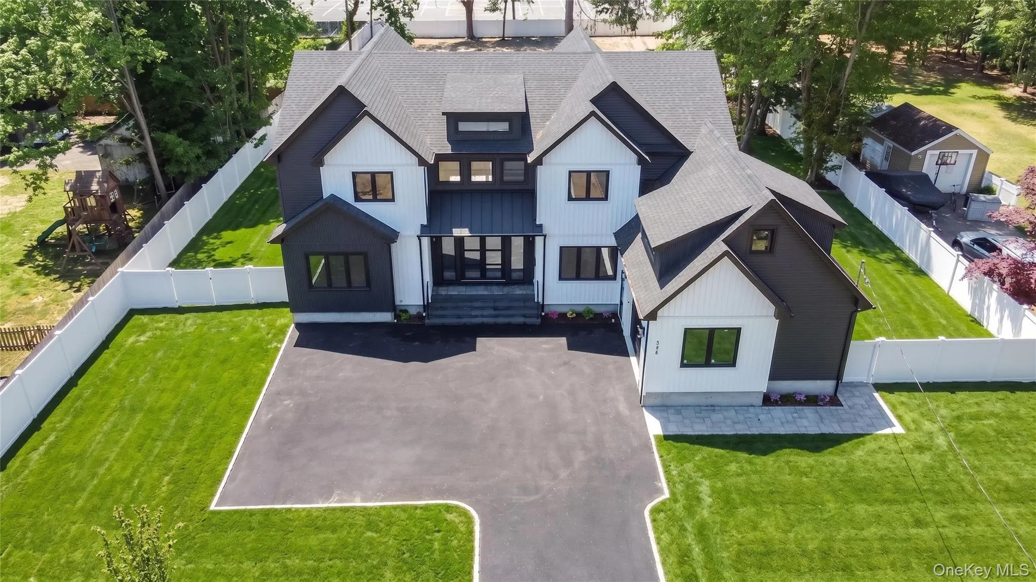 364 Old Farmingdale Road, West Babylon, NY, 5 Bedrooms Bedrooms, 10 Rooms Rooms,3 BathroomsBathrooms,Residential,For Rent,Old Farmingdale,0,1044133 364 Old Farmingdale Road, West Babylon, NY, 5 Bedrooms Bedrooms, 10 Rooms Rooms,3 BathroomsBathrooms,Residential,For Rent,Old Farmingdale,0,1044133