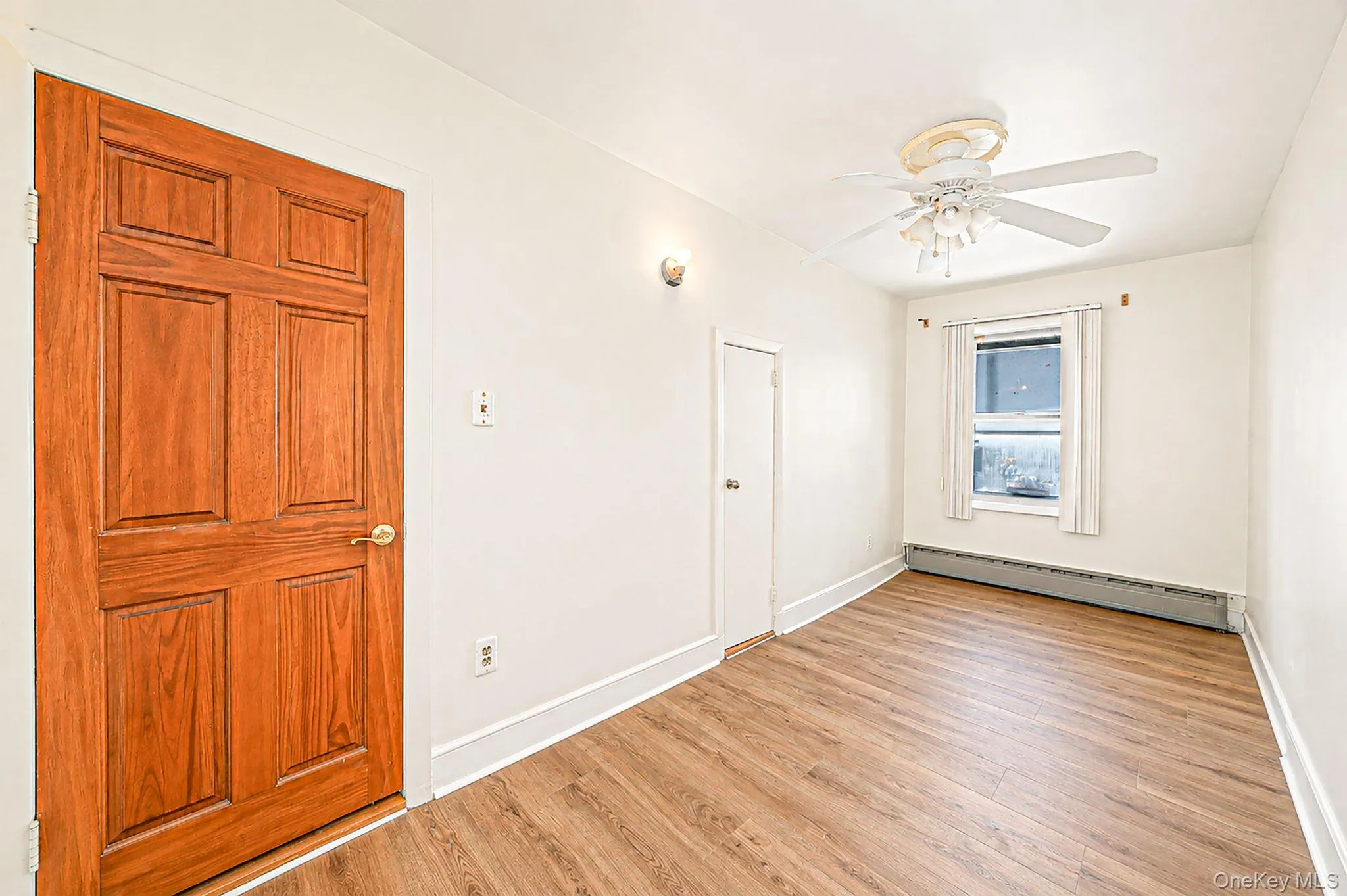 646 Clintonville Street, New York, NY, 5 Bedrooms Bedrooms, 10 Rooms Rooms,4 BathroomsBathrooms,Residential,For Rent,Clintonville,0,1044134 646 Clintonville Street, New York, NY, 5 Bedrooms Bedrooms, 10 Rooms Rooms,4 BathroomsBathrooms,Residential,For Rent,Clintonville,0,1044134