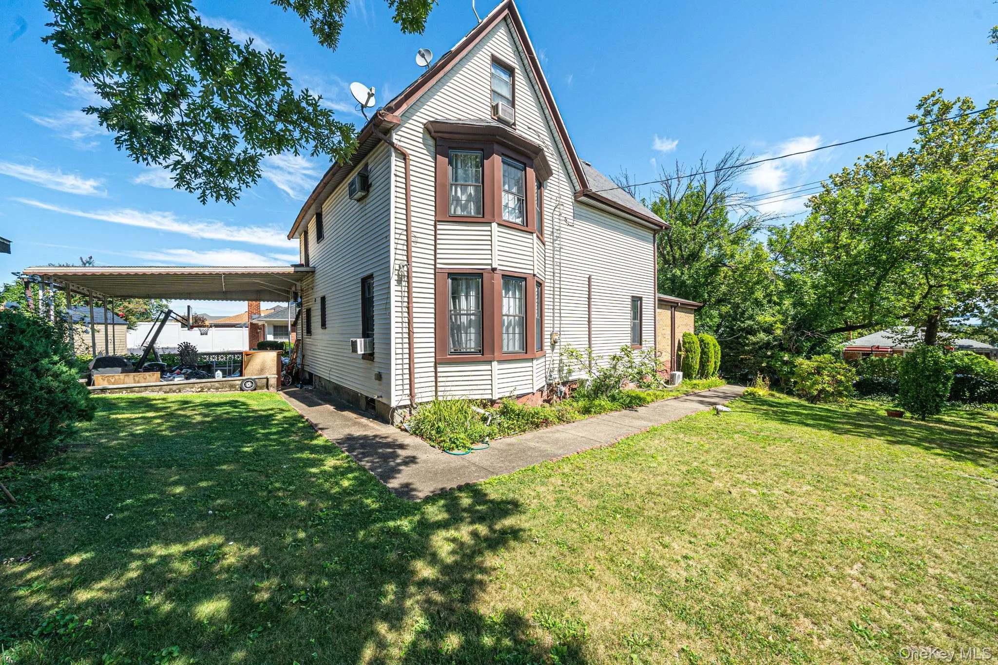 646 Clintonville Street, New York, NY, 5 Bedrooms Bedrooms, 10 Rooms Rooms,4 BathroomsBathrooms,Residential,For Rent,Clintonville,0,1044134 646 Clintonville Street, New York, NY, 5 Bedrooms Bedrooms, 10 Rooms Rooms,4 BathroomsBathrooms,Residential,For Rent,Clintonville,0,1044134