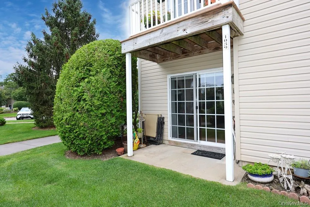 1039 Savoy Drive, Huntington, NY, 2 Bedrooms Bedrooms, 4 Rooms Rooms,2 BathroomsBathrooms,Residential,For Rent,Savoy,0,1044135 1039 Savoy Drive, Huntington, NY, 2 Bedrooms Bedrooms, 4 Rooms Rooms,2 BathroomsBathrooms,Residential,For Rent,Savoy,0,1044135