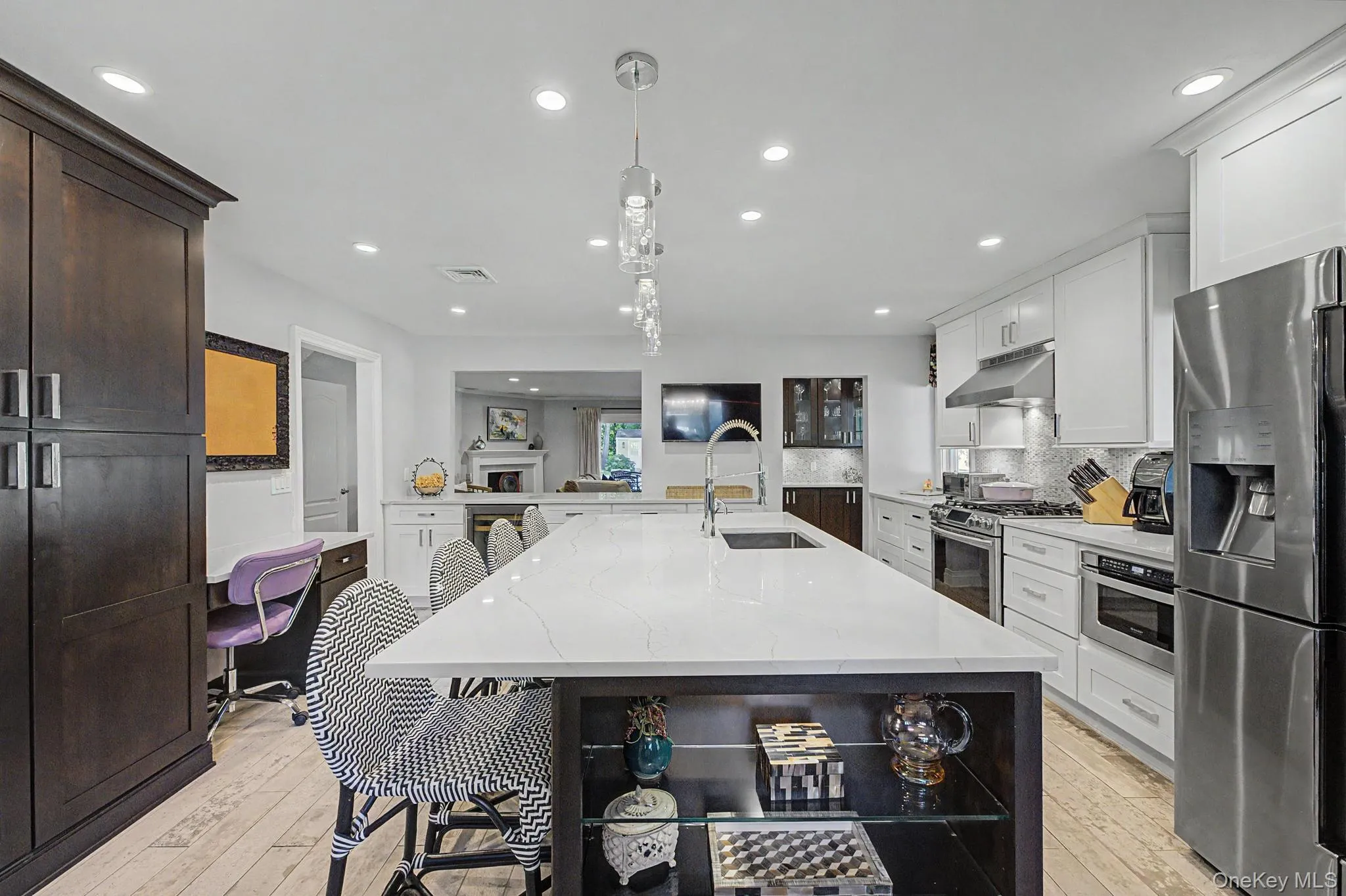 64 Cornflower Lane, Huntington, NY, 4 Bedrooms Bedrooms, 8 Rooms Rooms,3 BathroomsBathrooms,Residential,For Rent,Cornflower,0,1044136 64 Cornflower Lane, Huntington, NY, 4 Bedrooms Bedrooms, 8 Rooms Rooms,3 BathroomsBathrooms,Residential,For Rent,Cornflower,0,1044136