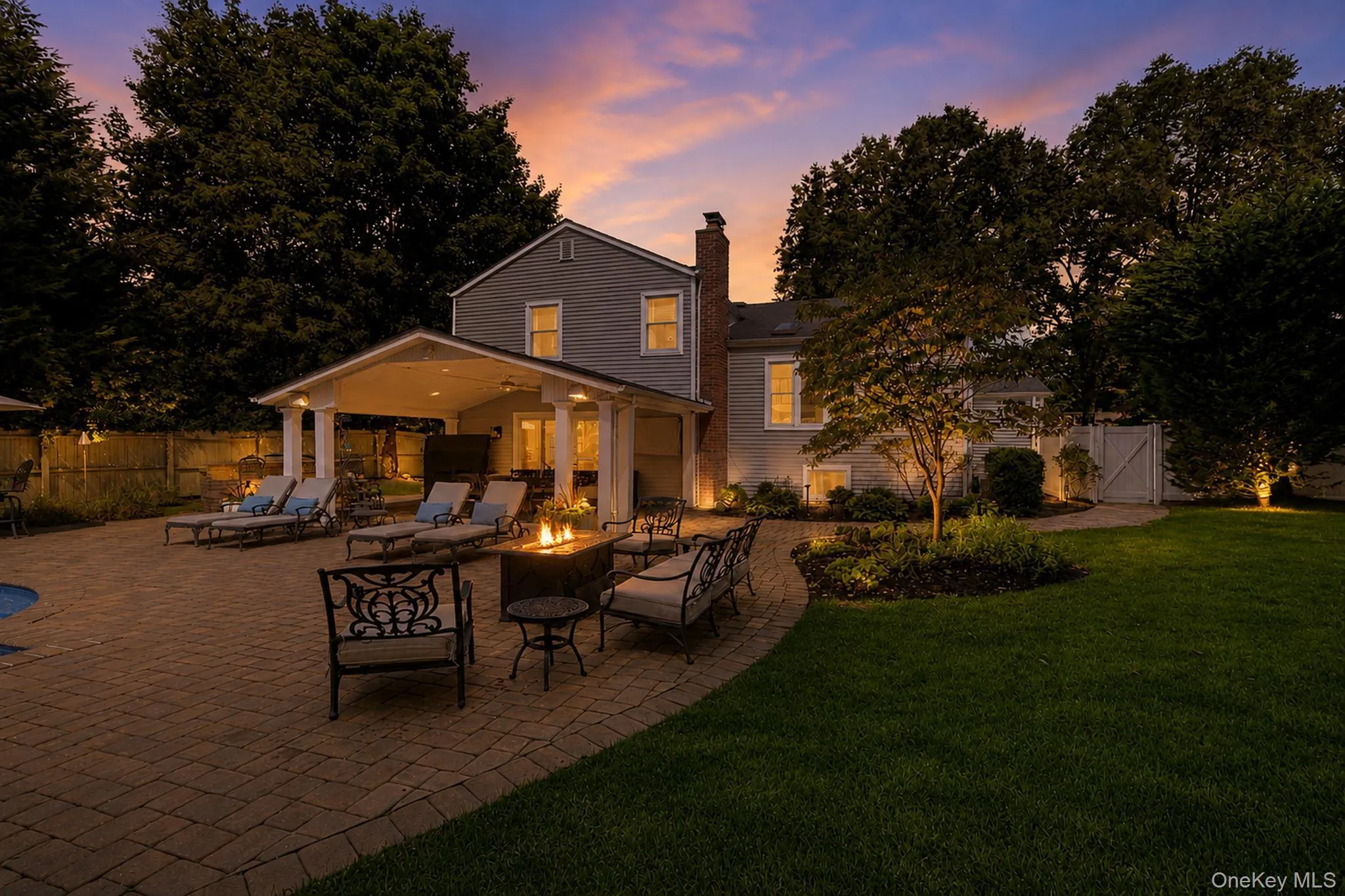 64 Cornflower Lane, Huntington, NY, 4 Bedrooms Bedrooms, 8 Rooms Rooms,3 BathroomsBathrooms,Residential,For Rent,Cornflower,0,1044136 64 Cornflower Lane, Huntington, NY, 4 Bedrooms Bedrooms, 8 Rooms Rooms,3 BathroomsBathrooms,Residential,For Rent,Cornflower,0,1044136