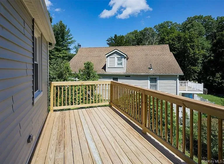 27 Brewster Drive, Carmel, NY, 3 Bedrooms Bedrooms, 3 Rooms Rooms,2 BathroomsBathrooms,Residential Lease,For Rent,Brewster,0,1044140 27 Brewster Drive, Carmel, NY, 3 Bedrooms Bedrooms, 3 Rooms Rooms,2 BathroomsBathrooms,Residential Lease,For Rent,Brewster,0,1044140