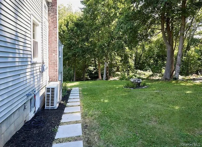 27 Brewster Drive, Carmel, NY, 3 Bedrooms Bedrooms, 3 Rooms Rooms,2 BathroomsBathrooms,Residential Lease,For Rent,Brewster,0,1044140 27 Brewster Drive, Carmel, NY, 3 Bedrooms Bedrooms, 3 Rooms Rooms,2 BathroomsBathrooms,Residential Lease,For Rent,Brewster,0,1044140
