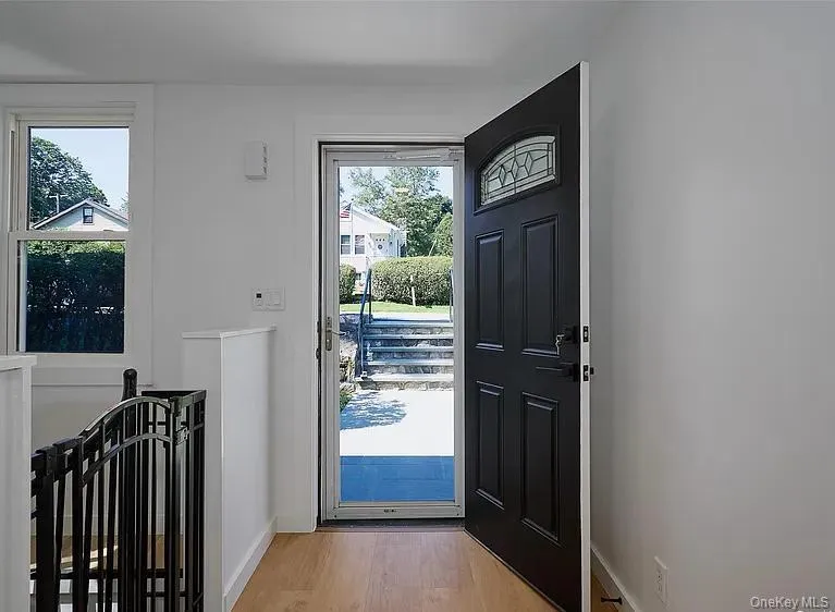27 Brewster Drive, Carmel, NY, 3 Bedrooms Bedrooms, 3 Rooms Rooms,2 BathroomsBathrooms,Residential Lease,For Rent,Brewster,0,1044140 27 Brewster Drive, Carmel, NY, 3 Bedrooms Bedrooms, 3 Rooms Rooms,2 BathroomsBathrooms,Residential Lease,For Rent,Brewster,0,1044140