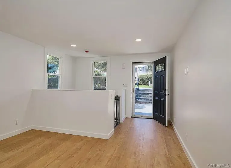 27 Brewster Drive, Carmel, NY, 3 Bedrooms Bedrooms, 3 Rooms Rooms,2 BathroomsBathrooms,Residential Lease,For Rent,Brewster,0,1044140 27 Brewster Drive, Carmel, NY, 3 Bedrooms Bedrooms, 3 Rooms Rooms,2 BathroomsBathrooms,Residential Lease,For Rent,Brewster,0,1044140