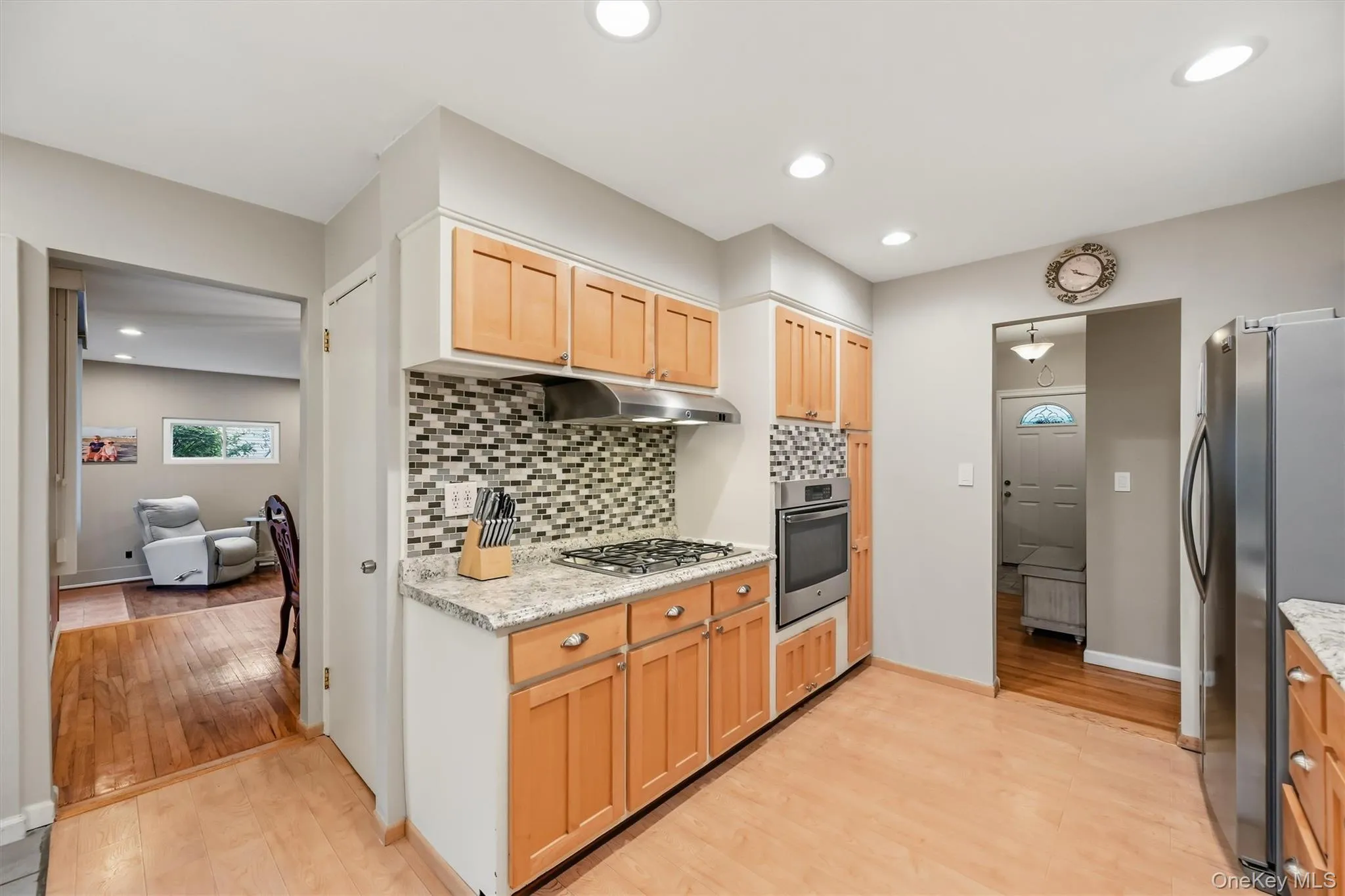 3 Richard Drive, Clarkstown, NY, 3 Bedrooms Bedrooms, 9 Rooms Rooms,1 BathroomBathrooms,Residential,For Rent,Richard,0,1044144 3 Richard Drive, Clarkstown, NY, 3 Bedrooms Bedrooms, 9 Rooms Rooms,1 BathroomBathrooms,Residential,For Rent,Richard,0,1044144