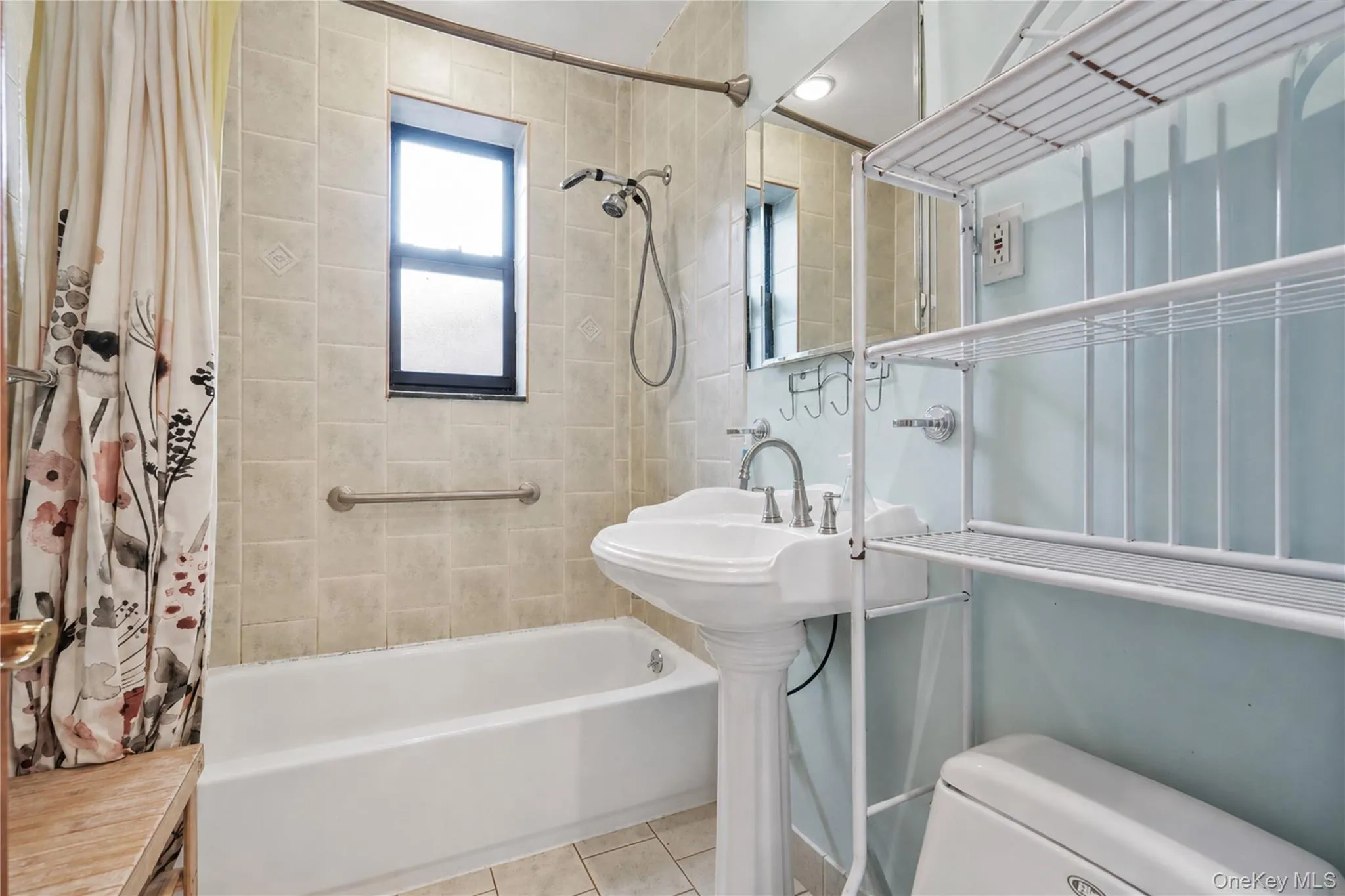 25-15 Union Street, New York, NY, 1 Bedroom Bedrooms, 4 Rooms Rooms,1 BathroomBathrooms,Residential,For Rent,Union,0,1044146 25-15 Union Street, New York, NY, 1 Bedroom Bedrooms, 4 Rooms Rooms,1 BathroomBathrooms,Residential,For Rent,Union,0,1044146