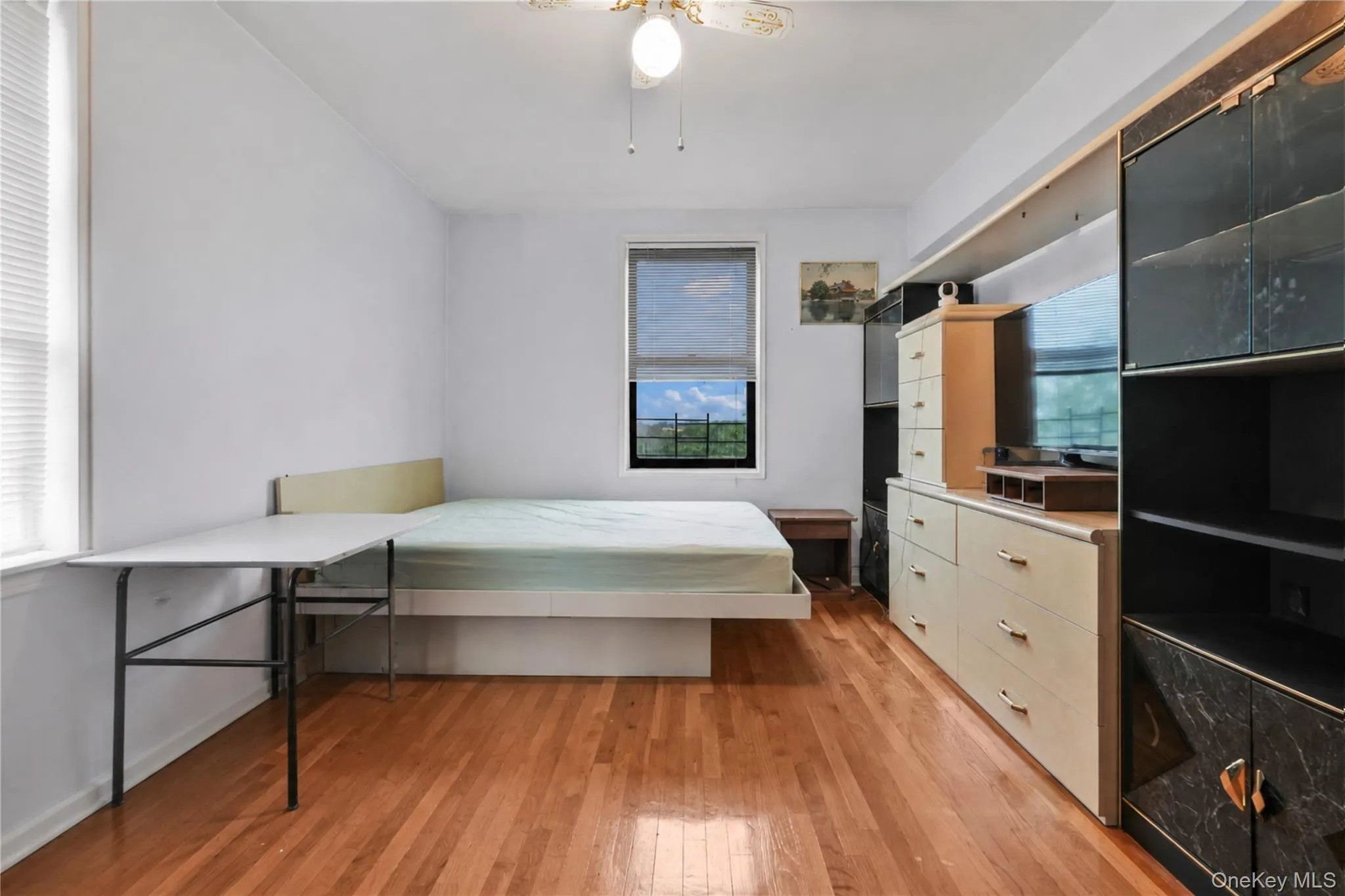 25-15 Union Street, New York, NY, 1 Bedroom Bedrooms, 4 Rooms Rooms,1 BathroomBathrooms,Residential,For Rent,Union,0,1044146 25-15 Union Street, New York, NY, 1 Bedroom Bedrooms, 4 Rooms Rooms,1 BathroomBathrooms,Residential,For Rent,Union,0,1044146
