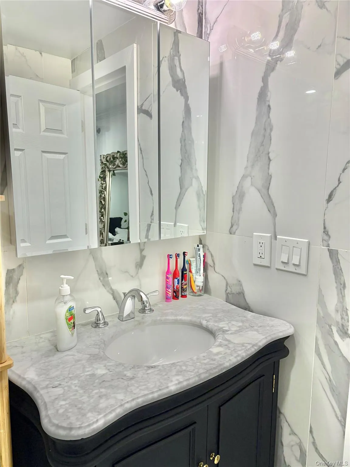66 Valentine Street, Glen Cove, NY, 3 Bedrooms Bedrooms, 7 Rooms Rooms,2 BathroomsBathrooms,Residential,For Rent,Valentine,0,1044147 66 Valentine Street, Glen Cove, NY, 3 Bedrooms Bedrooms, 7 Rooms Rooms,2 BathroomsBathrooms,Residential,For Rent,Valentine,0,1044147
