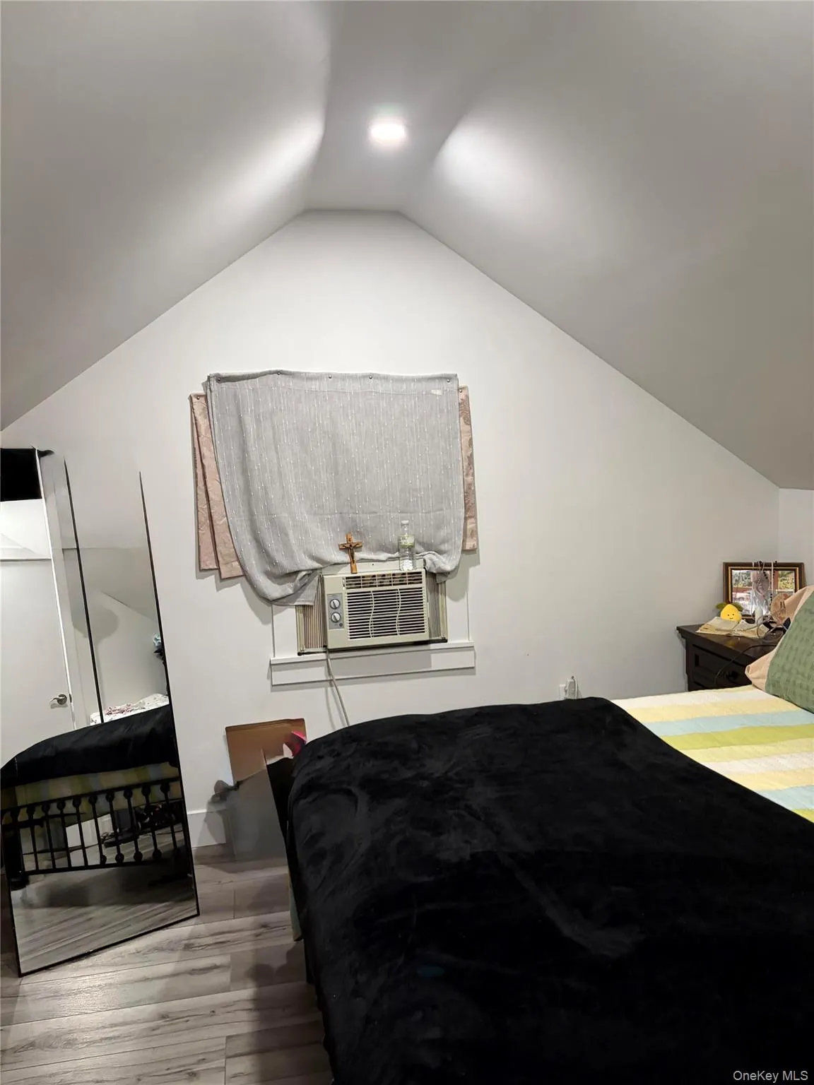66 Valentine Street, Glen Cove, NY, 3 Bedrooms Bedrooms, 7 Rooms Rooms,2 BathroomsBathrooms,Residential,For Rent,Valentine,0,1044147 66 Valentine Street, Glen Cove, NY, 3 Bedrooms Bedrooms, 7 Rooms Rooms,2 BathroomsBathrooms,Residential,For Rent,Valentine,0,1044147