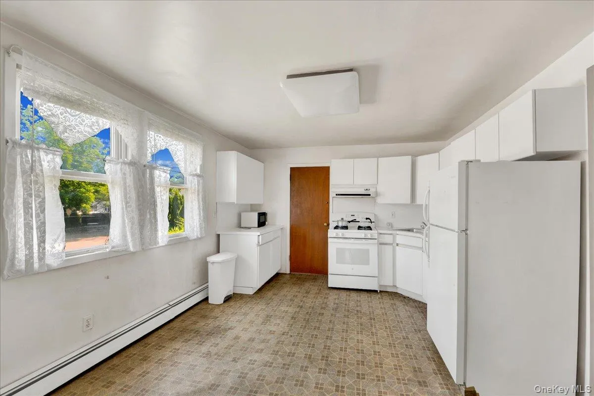 78 Maple Street, North Hempstead, NY, ,Land,For Rent,Maple,0,1044149 78 Maple Street, North Hempstead, NY, ,Land,For Rent,Maple,0,1044149