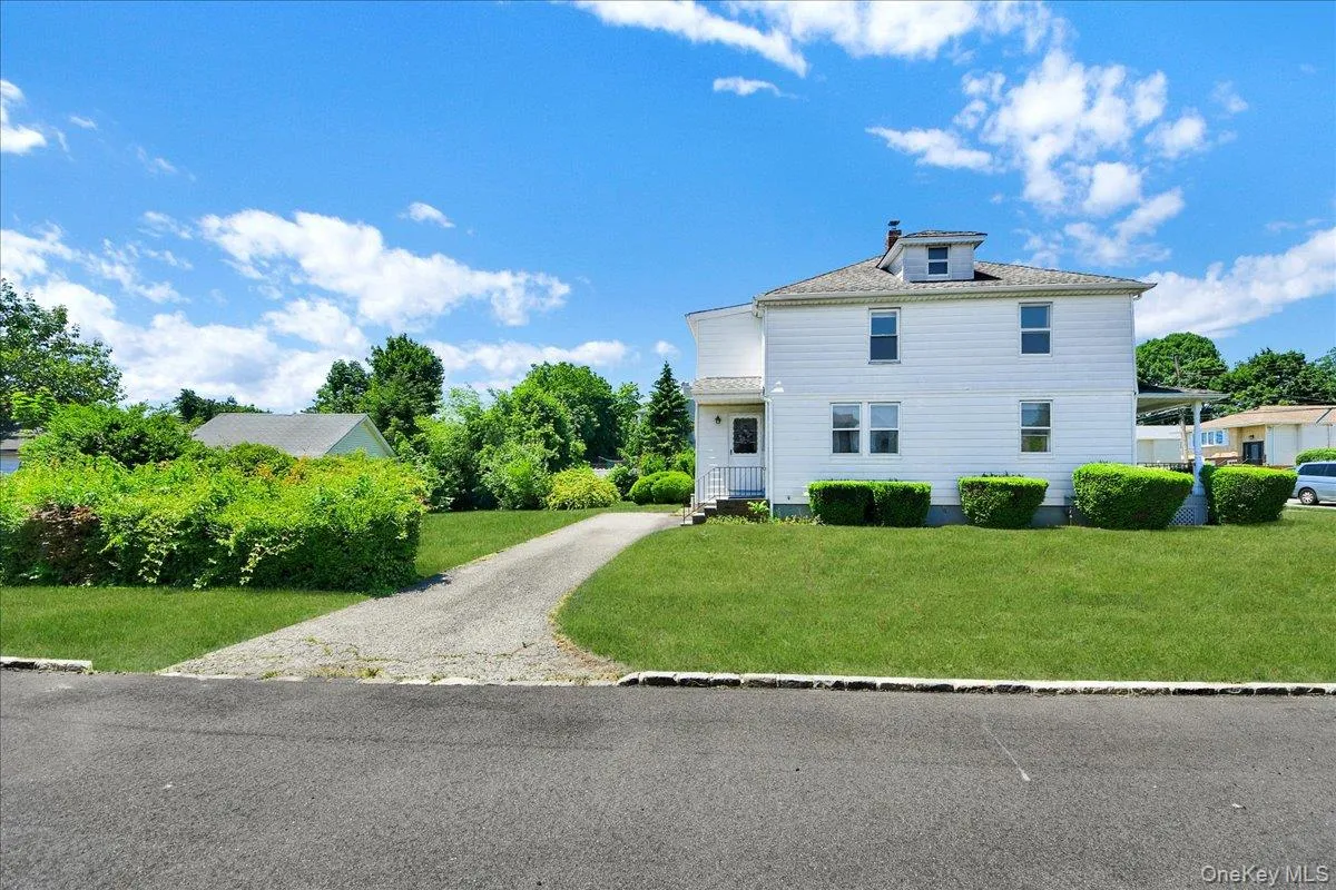 78 Maple Street, North Hempstead, NY, ,Land,For Rent,Maple,0,1044149 78 Maple Street, North Hempstead, NY, ,Land,For Rent,Maple,0,1044149