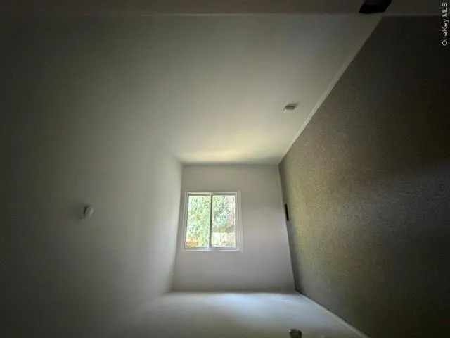 121 hill Spur, Brookhaven, NY, 3 Bedrooms Bedrooms, 8 Rooms Rooms,1 BathroomBathrooms,Residential Lease,For Rent,hill,0,1044151 121 hill Spur, Brookhaven, NY, 3 Bedrooms Bedrooms, 8 Rooms Rooms,1 BathroomBathrooms,Residential Lease,For Rent,hill,0,1044151