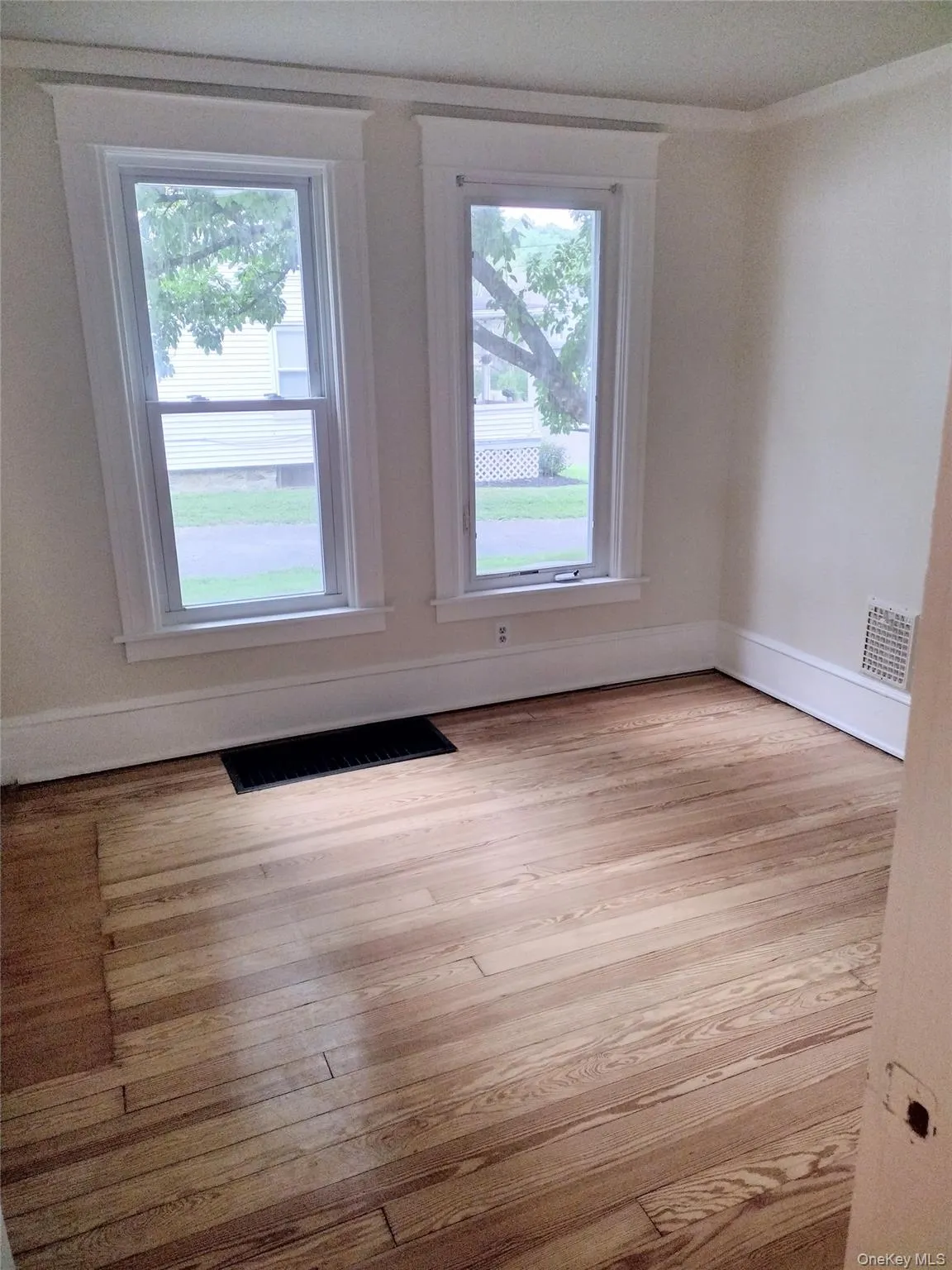 29 Kelsey Road, Poughkeepsie, NY, 3 Bedrooms Bedrooms, 8 Rooms Rooms,1 BathroomBathrooms,Residential,For Rent,Kelsey,0,1044164 29 Kelsey Road, Poughkeepsie, NY, 3 Bedrooms Bedrooms, 8 Rooms Rooms,1 BathroomBathrooms,Residential,For Rent,Kelsey,0,1044164