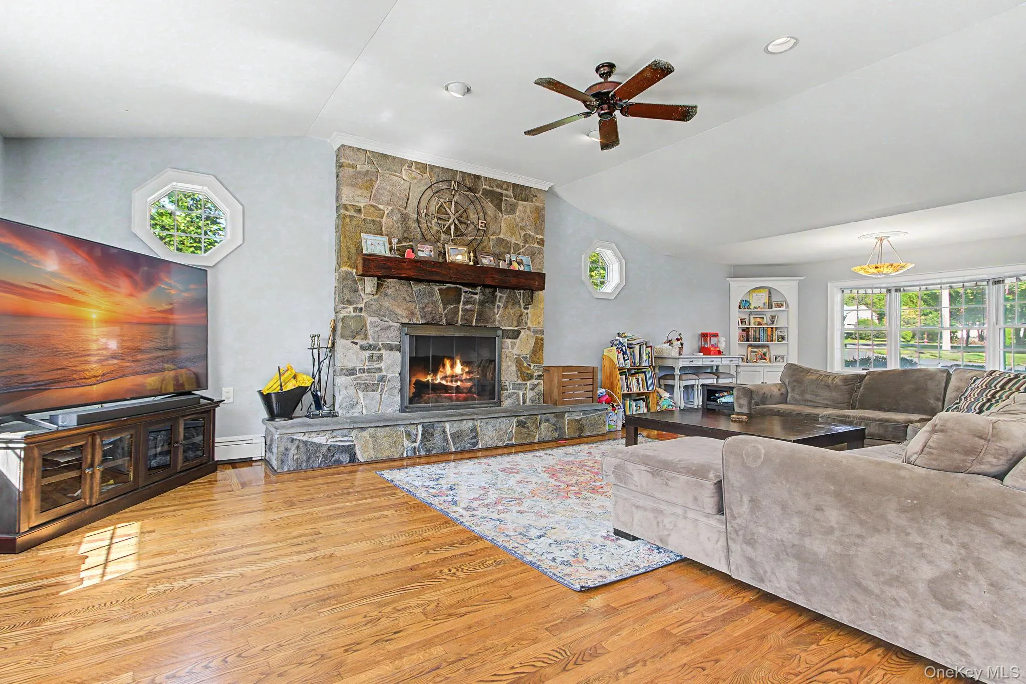 31 Cypress Lane, Orangetown, NY, 3 Bedrooms Bedrooms, 6 Rooms Rooms,2 BathroomsBathrooms,Residential,For Rent,Cypress,0,1044166 31 Cypress Lane, Orangetown, NY, 3 Bedrooms Bedrooms, 6 Rooms Rooms,2 BathroomsBathrooms,Residential,For Rent,Cypress,0,1044166