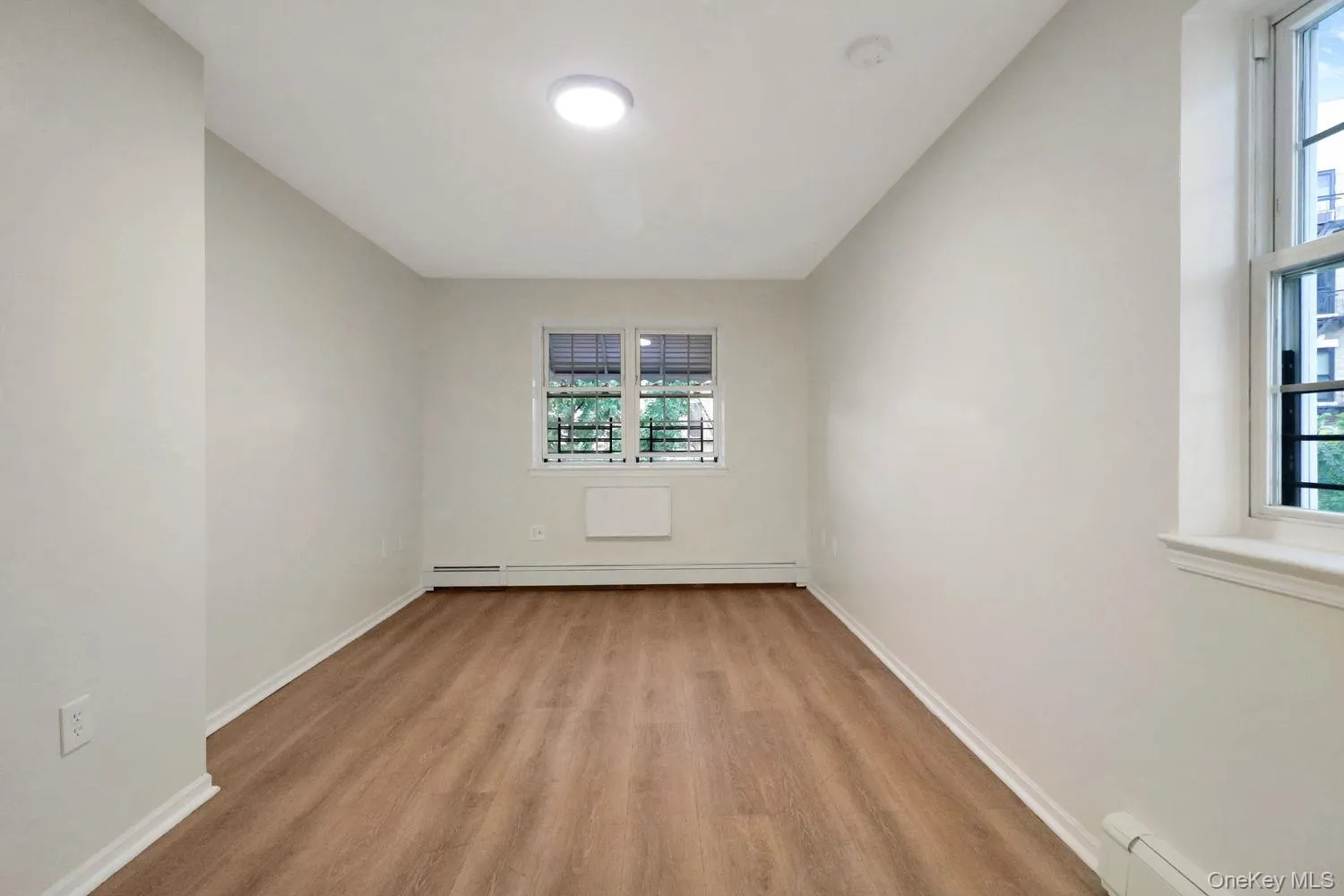 1051 Cauldwell Avenue, New York, NY, 3 Bedroom Bedrooms, 7 Room Rooms,1 BathroomBathrooms,Residential Lease,For Rent,Cauldwell,0,1044169 1051 Cauldwell Avenue, New York, NY, 3 Bedroom Bedrooms, 7 Room Rooms,1 BathroomBathrooms,Residential Lease,For Rent,Cauldwell,0,1044169