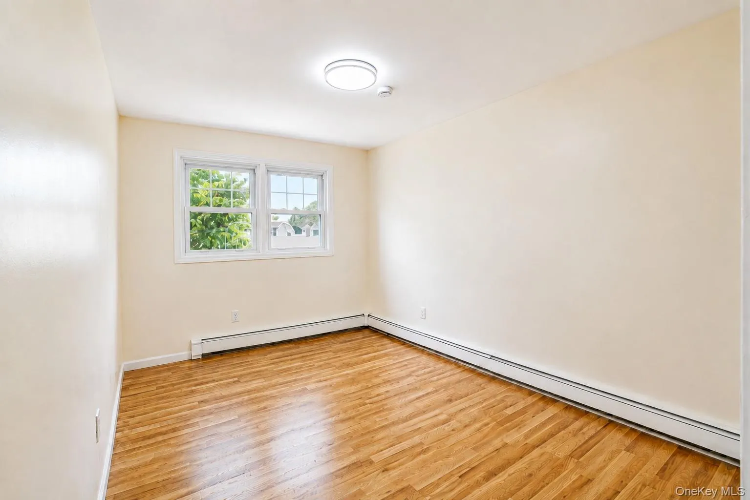 644 South 8th Street, West Babylon, NY, 5 Bedrooms Bedrooms, 7 Rooms Rooms,2 BathroomsBathrooms,Residential,For Rent,8th Street,0,1044175 644 South 8th Street, West Babylon, NY, 5 Bedrooms Bedrooms, 7 Rooms Rooms,2 BathroomsBathrooms,Residential,For Rent,8th Street,0,1044175