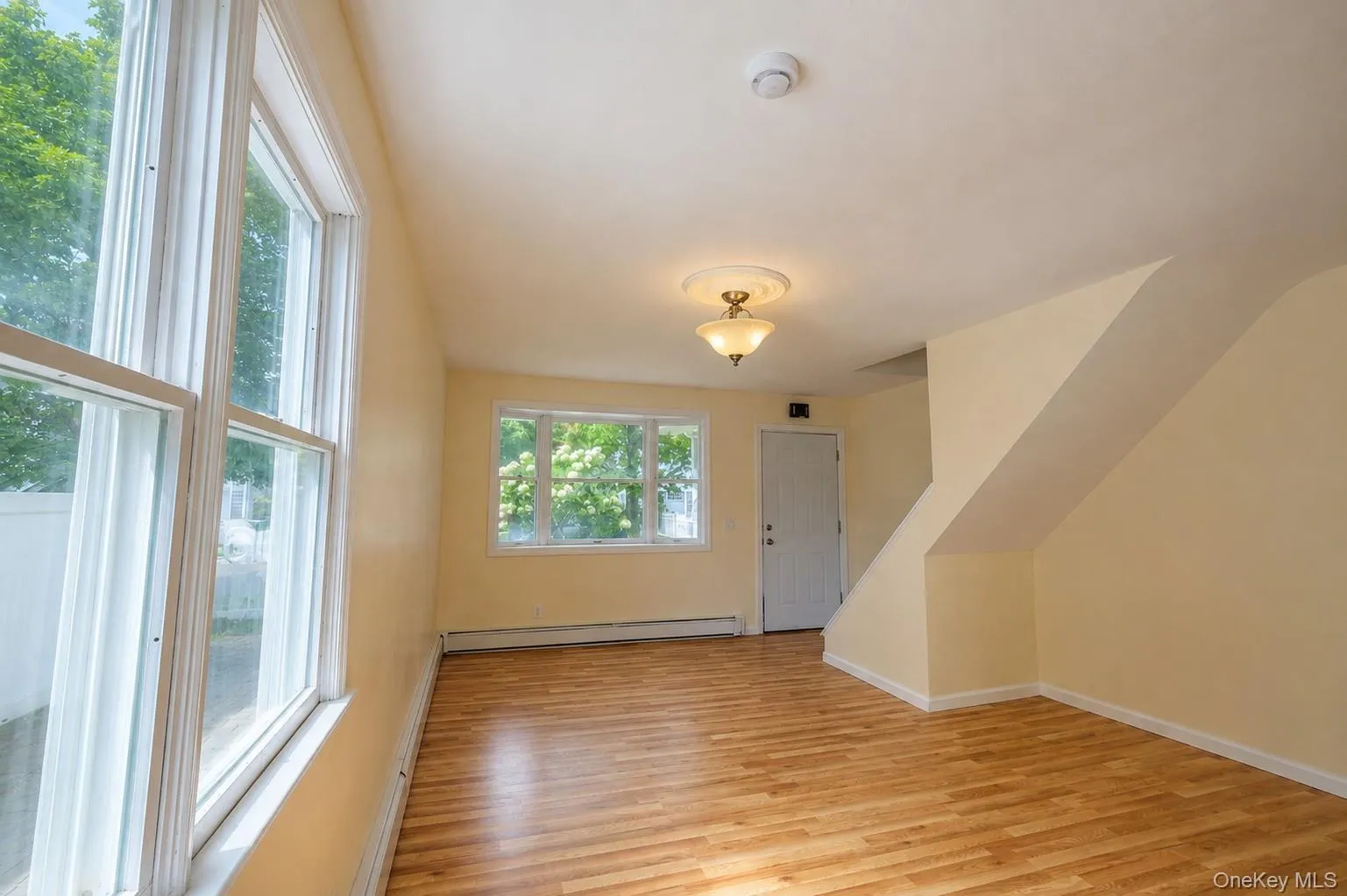 644 South 8th Street, West Babylon, NY, 5 Bedrooms Bedrooms, 7 Rooms Rooms,2 BathroomsBathrooms,Residential,For Rent,8th Street,0,1044175 644 South 8th Street, West Babylon, NY, 5 Bedrooms Bedrooms, 7 Rooms Rooms,2 BathroomsBathrooms,Residential,For Rent,8th Street,0,1044175