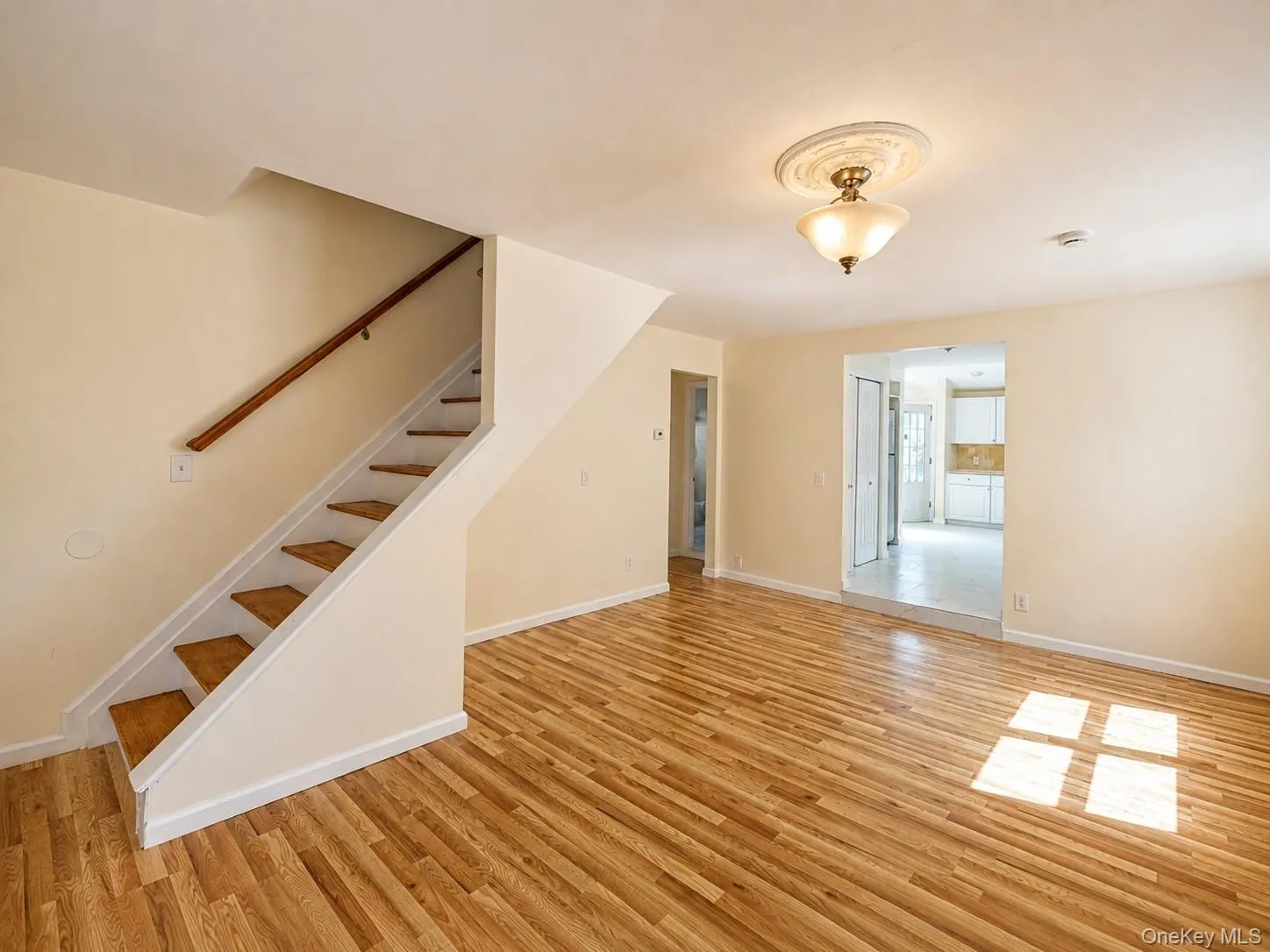 644 South 8th Street, West Babylon, NY, 5 Bedrooms Bedrooms, 7 Rooms Rooms,2 BathroomsBathrooms,Residential,For Rent,8th Street,0,1044175 644 South 8th Street, West Babylon, NY, 5 Bedrooms Bedrooms, 7 Rooms Rooms,2 BathroomsBathrooms,Residential,For Rent,8th Street,0,1044175