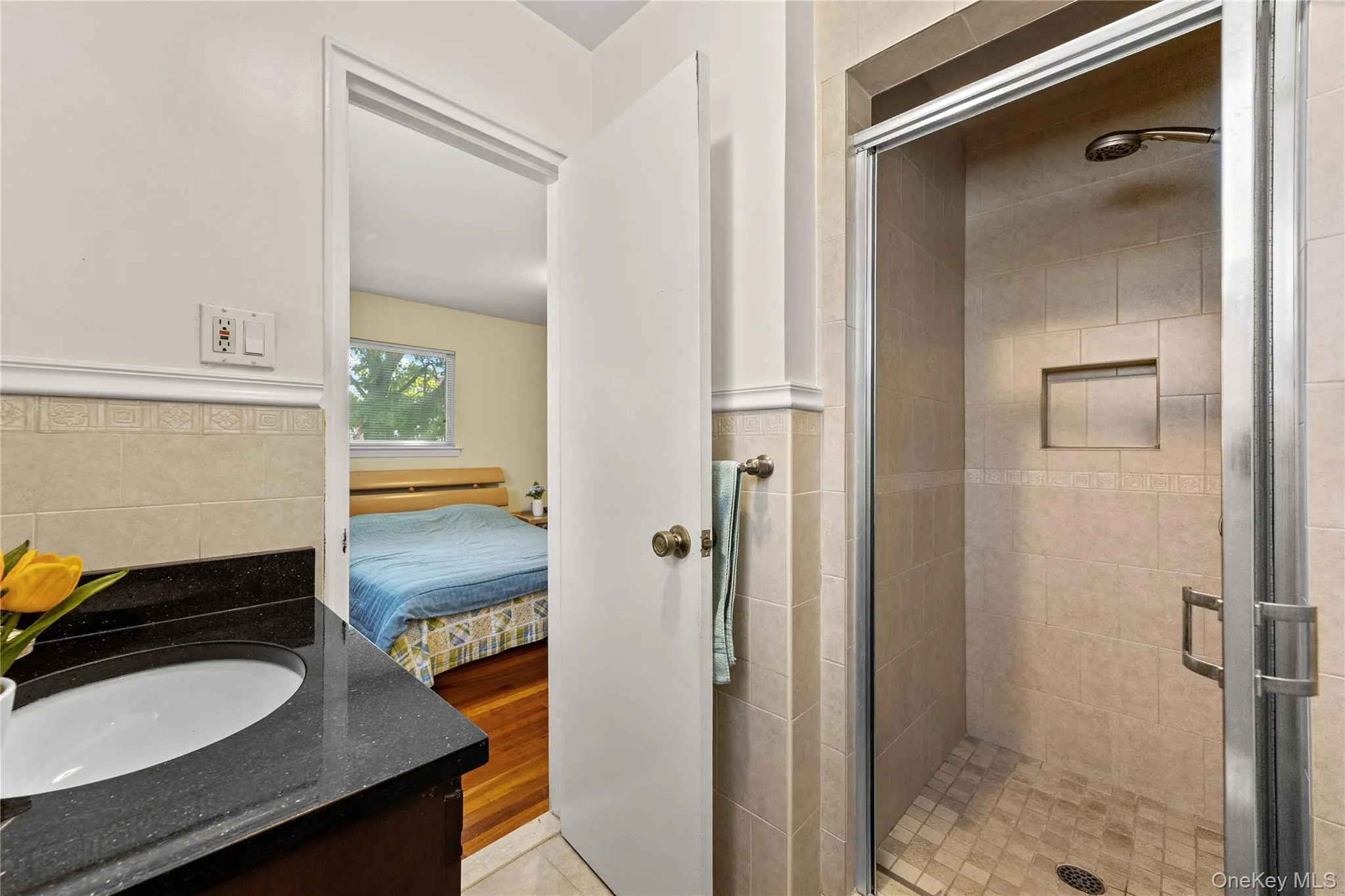 64-38 Marathon Parkway, New York, NY, 3 Bedrooms Bedrooms, 12 Rooms Rooms,3 BathroomsBathrooms,Residential,For Rent,Marathon,0,1044180 64-38 Marathon Parkway, New York, NY, 3 Bedrooms Bedrooms, 12 Rooms Rooms,3 BathroomsBathrooms,Residential,For Rent,Marathon,0,1044180
