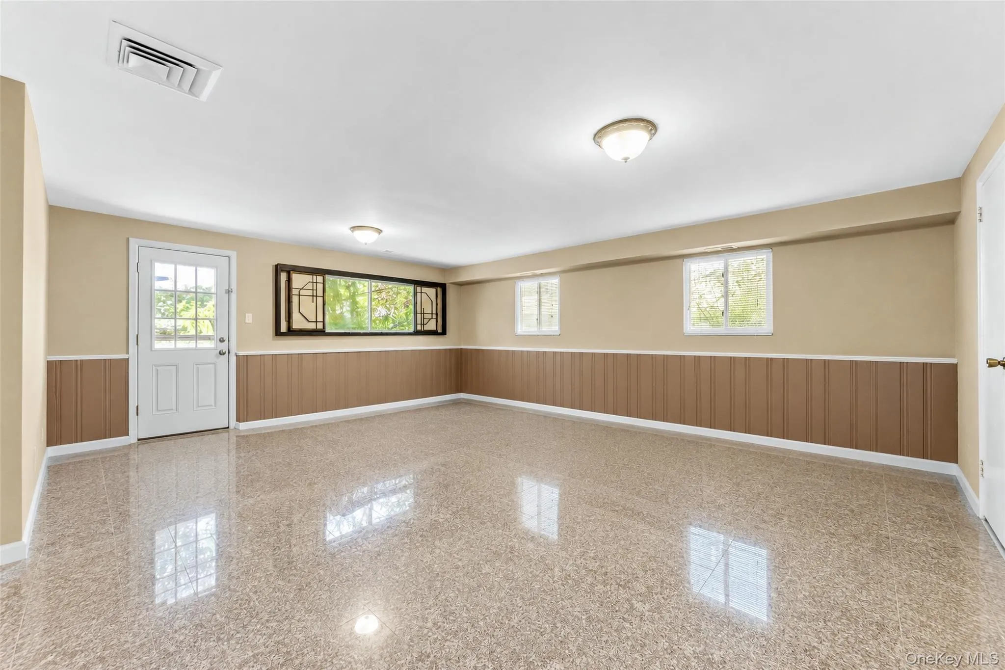 64-38 Marathon Parkway, New York, NY, 3 Bedrooms Bedrooms, 12 Rooms Rooms,3 BathroomsBathrooms,Residential,For Rent,Marathon,0,1044180 64-38 Marathon Parkway, New York, NY, 3 Bedrooms Bedrooms, 12 Rooms Rooms,3 BathroomsBathrooms,Residential,For Rent,Marathon,0,1044180