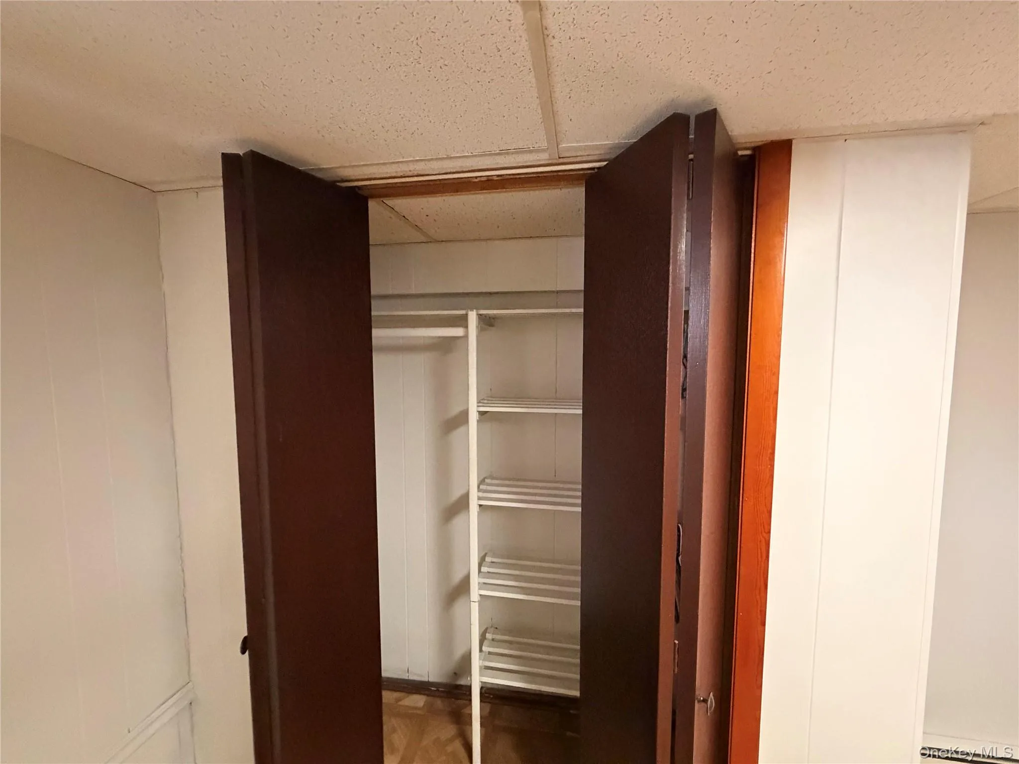2518 South Avenue, Wappinger, NY, 1 Bedroom Bedrooms, 4 Room Rooms,1 BathroomBathrooms,Residential Lease,For Rent,South,0,1044184 2518 South Avenue, Wappinger, NY, 1 Bedroom Bedrooms, 4 Room Rooms,1 BathroomBathrooms,Residential Lease,For Rent,South,0,1044184