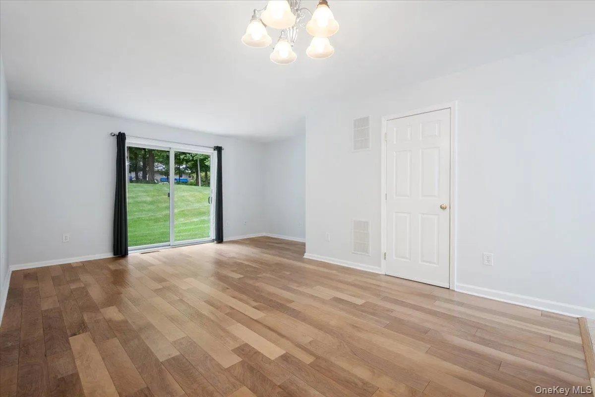 307 Alexandra Court, Carmel, NY, 2 Bedrooms Bedrooms, 5 Rooms Rooms,1 BathroomBathrooms,Residential,For Rent,Alexandra,0,1044188 307 Alexandra Court, Carmel, NY, 2 Bedrooms Bedrooms, 5 Rooms Rooms,1 BathroomBathrooms,Residential,For Rent,Alexandra,0,1044188
