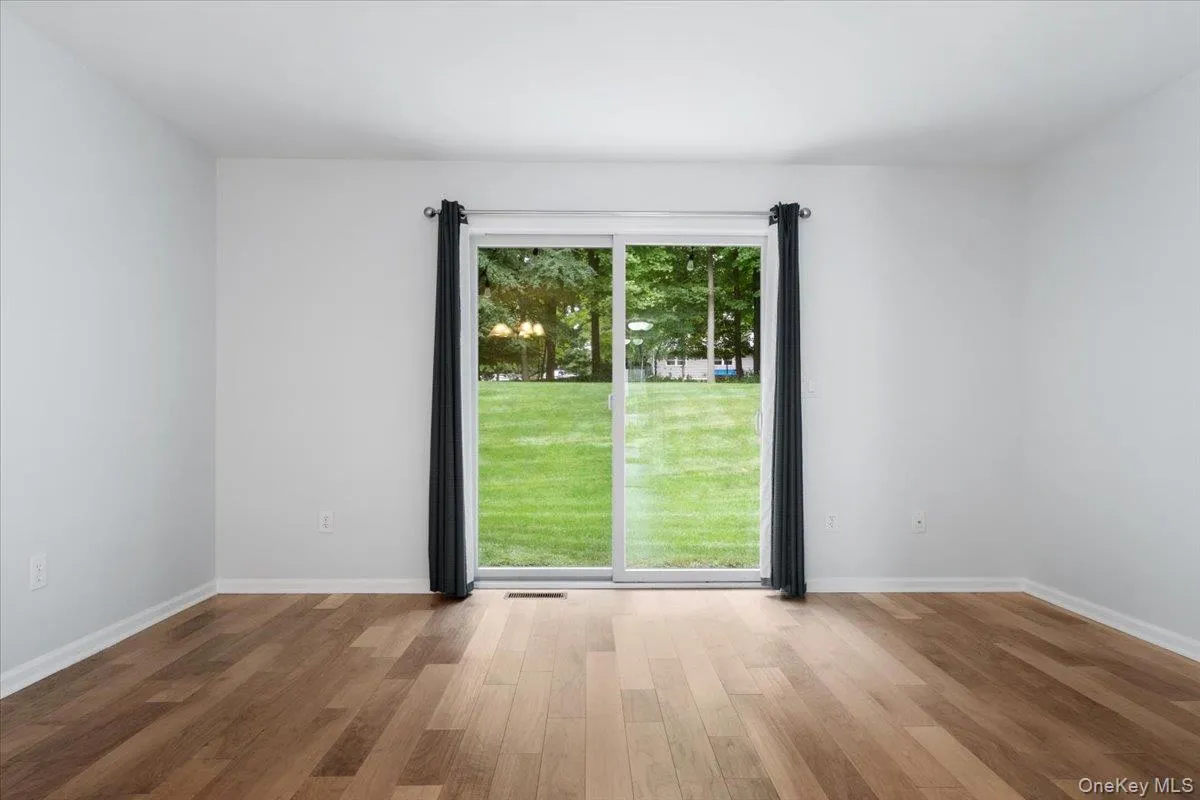 307 Alexandra Court, Carmel, NY, 2 Bedrooms Bedrooms, 5 Rooms Rooms,1 BathroomBathrooms,Residential,For Rent,Alexandra,0,1044188 307 Alexandra Court, Carmel, NY, 2 Bedrooms Bedrooms, 5 Rooms Rooms,1 BathroomBathrooms,Residential,For Rent,Alexandra,0,1044188