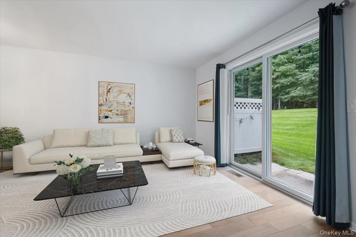 307 Alexandra Court, Carmel, NY, 2 Bedrooms Bedrooms, 5 Rooms Rooms,1 BathroomBathrooms,Residential,For Rent,Alexandra,0,1044188 307 Alexandra Court, Carmel, NY, 2 Bedrooms Bedrooms, 5 Rooms Rooms,1 BathroomBathrooms,Residential,For Rent,Alexandra,0,1044188