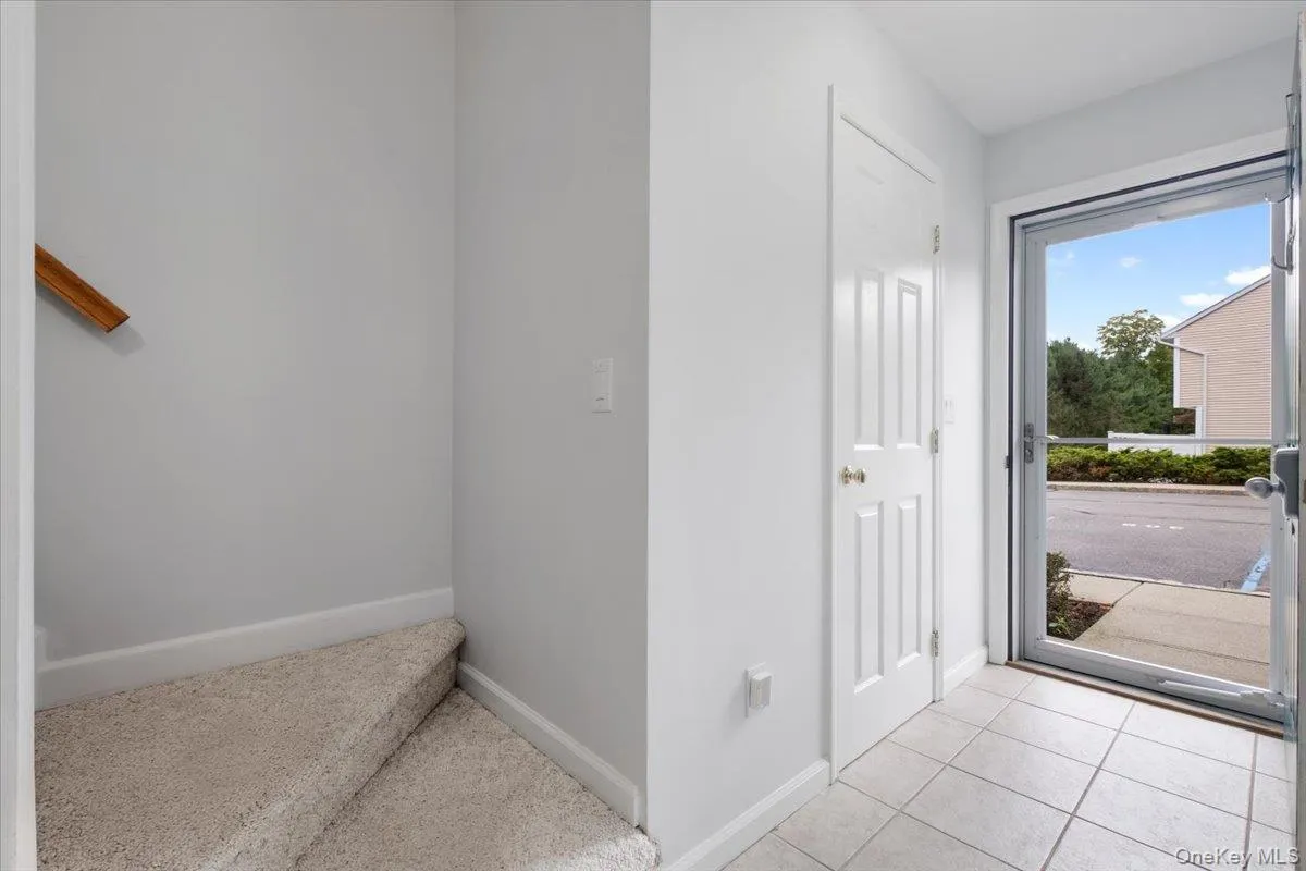 307 Alexandra Court, Carmel, NY, 2 Bedrooms Bedrooms, 5 Rooms Rooms,1 BathroomBathrooms,Residential,For Rent,Alexandra,0,1044188 307 Alexandra Court, Carmel, NY, 2 Bedrooms Bedrooms, 5 Rooms Rooms,1 BathroomBathrooms,Residential,For Rent,Alexandra,0,1044188