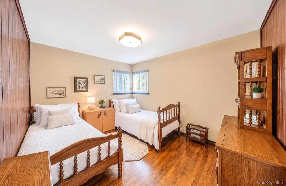 149 Burlington Avenue, Babylon, NY, 3 Bedrooms Bedrooms, 6 Rooms Rooms,2 BathroomsBathrooms,Residential,For Rent,Burlington,0,1044189 149 Burlington Avenue, Babylon, NY, 3 Bedrooms Bedrooms, 6 Rooms Rooms,2 BathroomsBathrooms,Residential,For Rent,Burlington,0,1044189