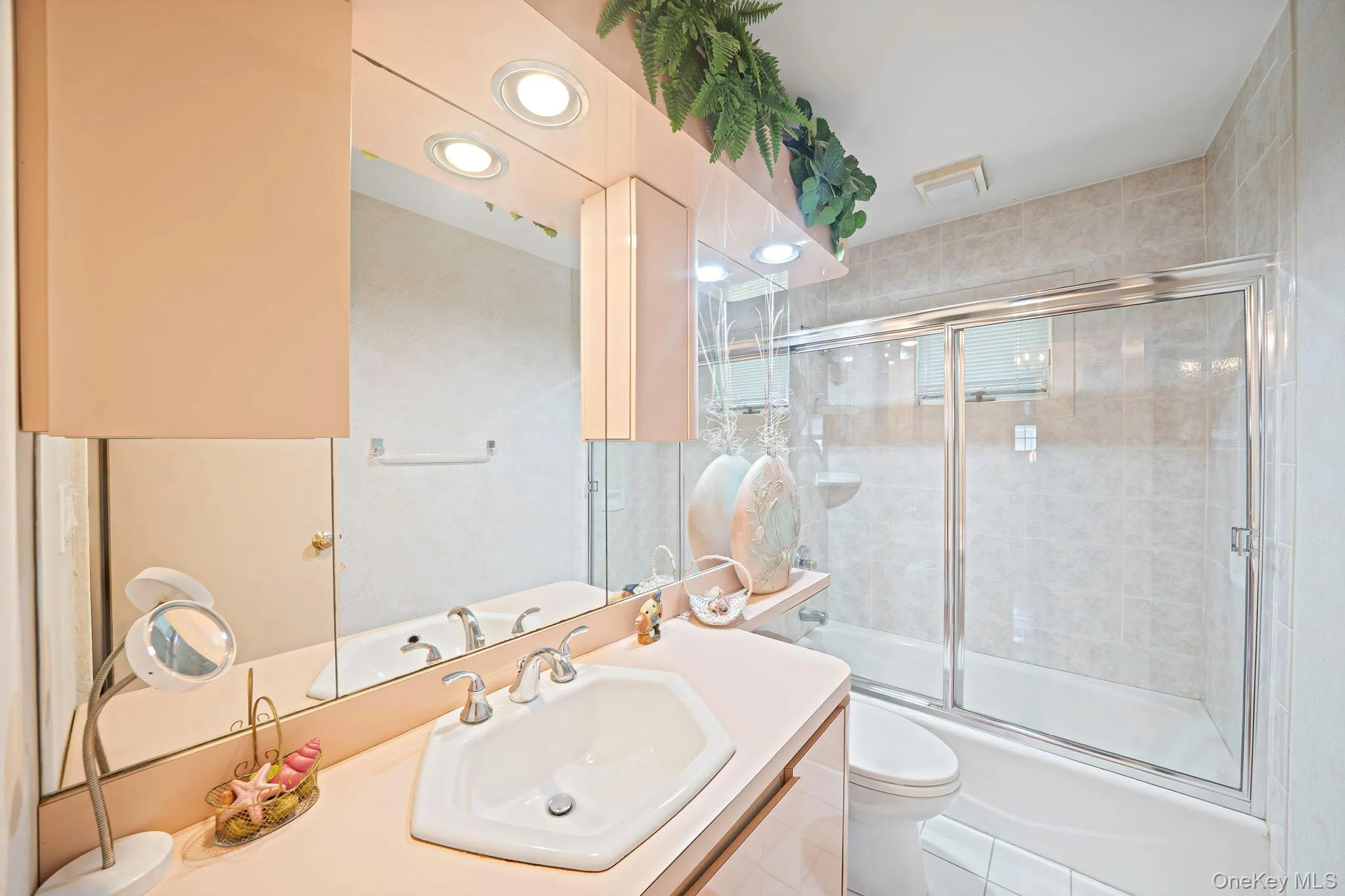 149 Burlington Avenue, Babylon, NY, 3 Bedrooms Bedrooms, 6 Rooms Rooms,2 BathroomsBathrooms,Residential,For Rent,Burlington,0,1044189 149 Burlington Avenue, Babylon, NY, 3 Bedrooms Bedrooms, 6 Rooms Rooms,2 BathroomsBathrooms,Residential,For Rent,Burlington,0,1044189