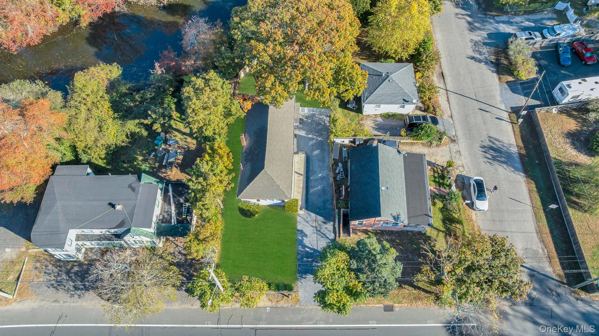 860 Flanders Road, Southampton, NY, 3 Bedrooms Bedrooms, 6 Rooms Rooms,1 BathroomBathrooms,Residential,For Rent,Flanders,0,1044192 860 Flanders Road, Southampton, NY, 3 Bedrooms Bedrooms, 6 Rooms Rooms,1 BathroomBathrooms,Residential,For Rent,Flanders,0,1044192