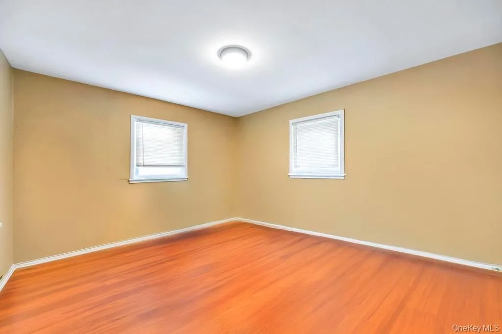 13 Crystal St, Hempstead, NY, 4 Bedrooms Bedrooms, 7 Rooms Rooms,1 BathroomBathrooms,Residential,For Rent,Crystal St,0,1044193 13 Crystal St, Hempstead, NY, 4 Bedrooms Bedrooms, 7 Rooms Rooms,1 BathroomBathrooms,Residential,For Rent,Crystal St,0,1044193