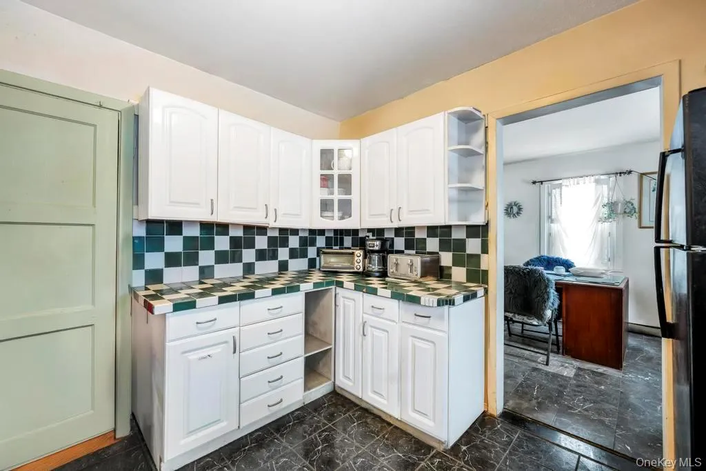 13 Crystal St, Hempstead, NY, 4 Bedrooms Bedrooms, 7 Rooms Rooms,1 BathroomBathrooms,Residential,For Rent,Crystal St,0,1044193 13 Crystal St, Hempstead, NY, 4 Bedrooms Bedrooms, 7 Rooms Rooms,1 BathroomBathrooms,Residential,For Rent,Crystal St,0,1044193