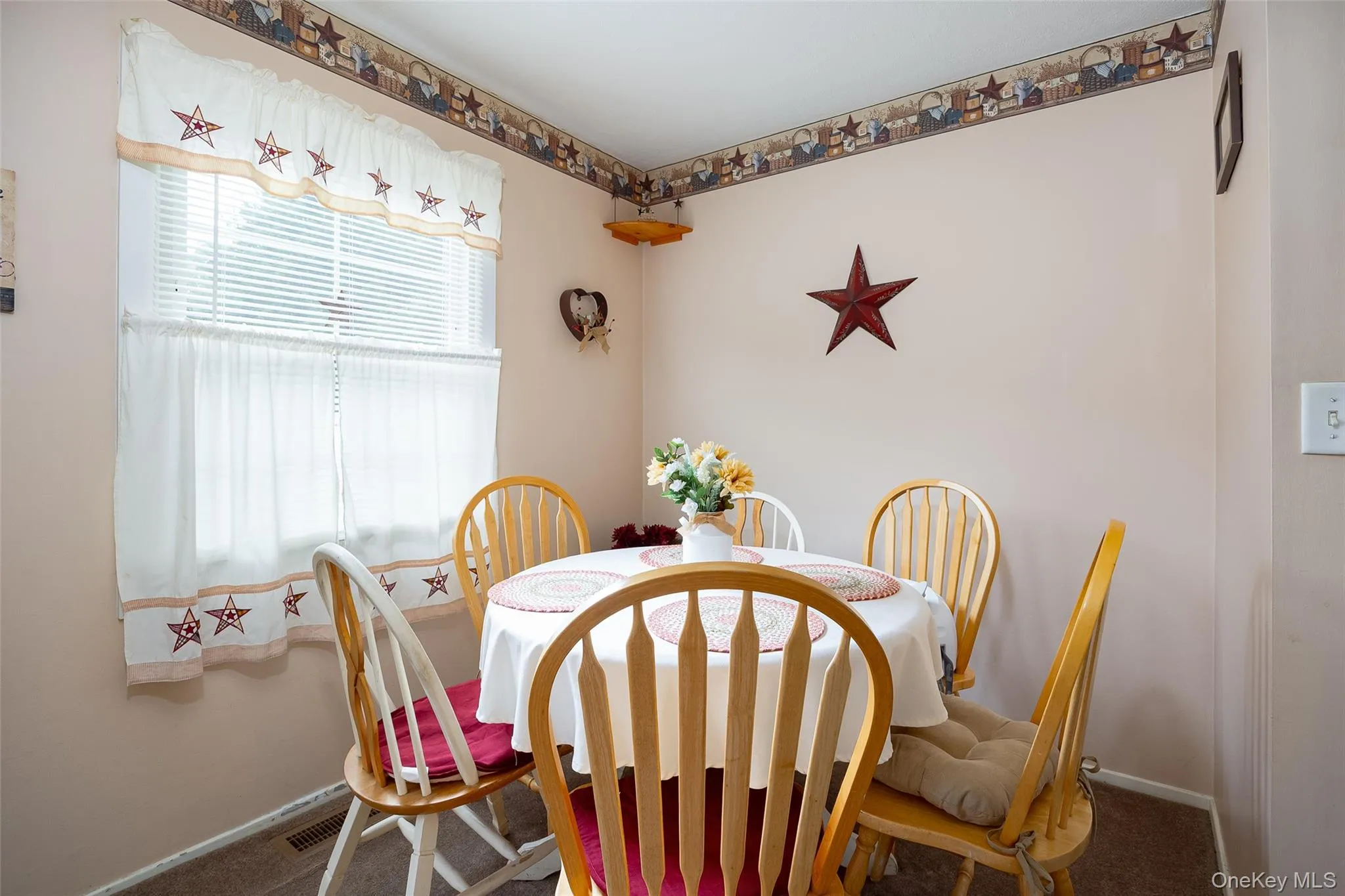 2 Park Lane, Beacon, NY, 3 Bedrooms Bedrooms, 7 Rooms Rooms,1 BathroomBathrooms,Residential,For Rent,Park,0,1044196 2 Park Lane, Beacon, NY, 3 Bedrooms Bedrooms, 7 Rooms Rooms,1 BathroomBathrooms,Residential,For Rent,Park,0,1044196