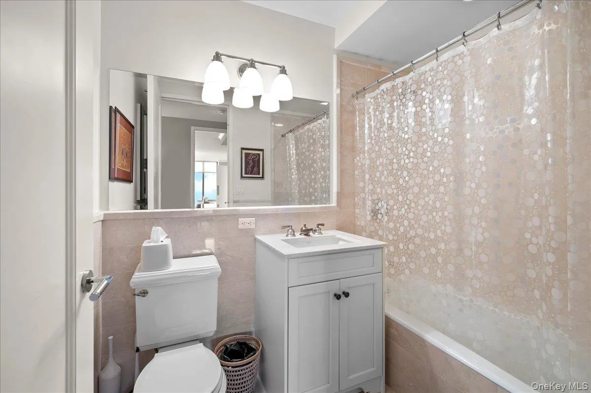 10 City Place, White Plains, NY, 3 Bedrooms Bedrooms, 6 Rooms Rooms,3 BathroomsBathrooms,Residential,For Rent,City,0,1044199 10 City Place, White Plains, NY, 3 Bedrooms Bedrooms, 6 Rooms Rooms,3 BathroomsBathrooms,Residential,For Rent,City,0,1044199