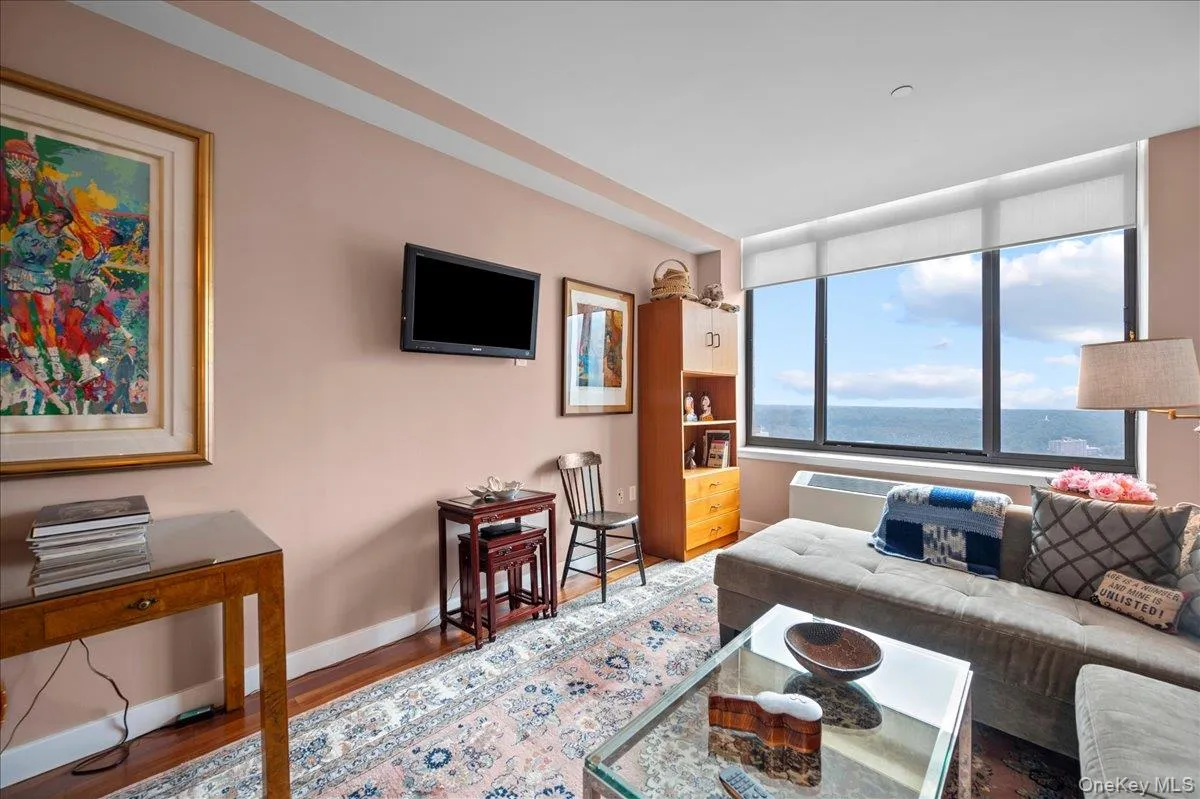 10 City Place, White Plains, NY, 3 Bedrooms Bedrooms, 6 Rooms Rooms,3 BathroomsBathrooms,Residential,For Rent,City,0,1044199 10 City Place, White Plains, NY, 3 Bedrooms Bedrooms, 6 Rooms Rooms,3 BathroomsBathrooms,Residential,For Rent,City,0,1044199