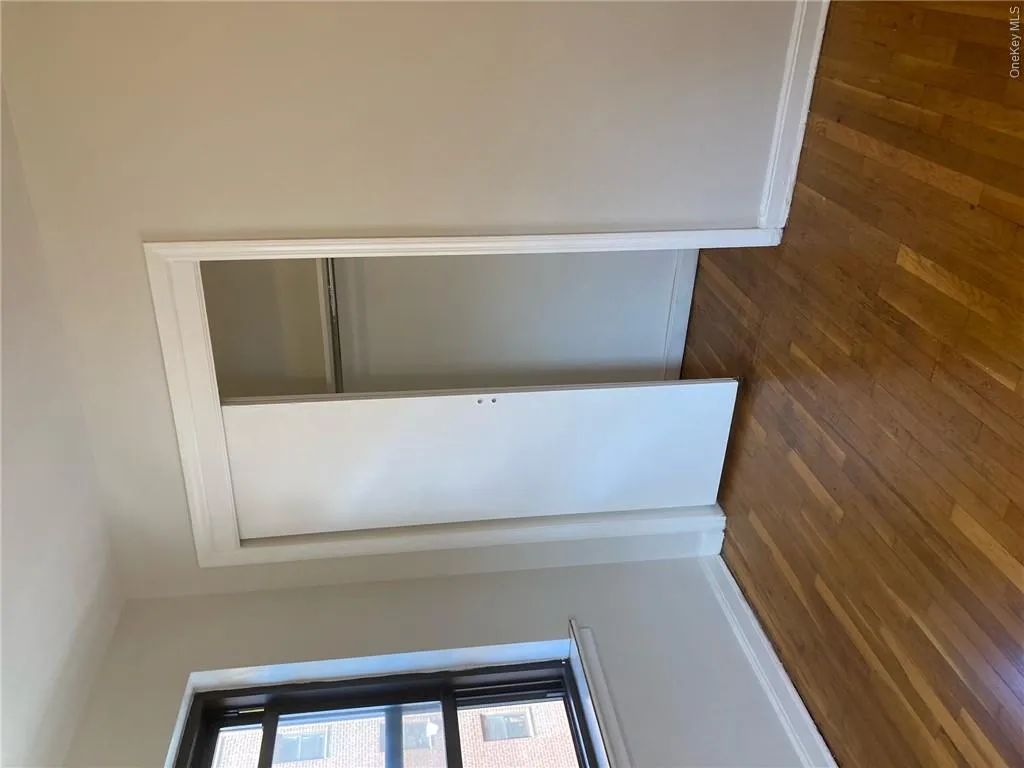 33 William Street, Mount Vernon, NY, 1 Bedroom Bedrooms, 3 Rooms Rooms,1 BathroomBathrooms,Residential Lease,For Rent,William,0,1044206 33 William Street, Mount Vernon, NY, 1 Bedroom Bedrooms, 3 Rooms Rooms,1 BathroomBathrooms,Residential Lease,For Rent,William,0,1044206
