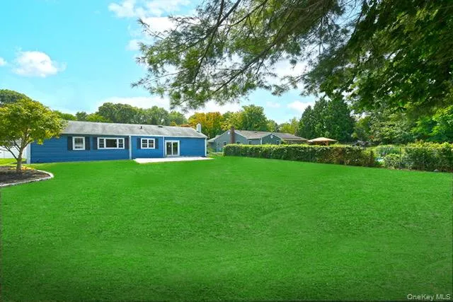 27 Osage Drive, Huntington, NY, 3 Bedrooms Bedrooms, 7 Rooms Rooms,2 BathroomsBathrooms,Residential,For Rent,Osage,0,1044208 27 Osage Drive, Huntington, NY, 3 Bedrooms Bedrooms, 7 Rooms Rooms,2 BathroomsBathrooms,Residential,For Rent,Osage,0,1044208