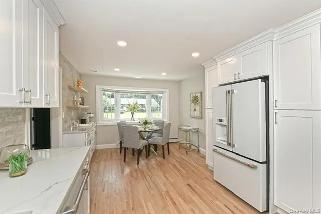 27 Osage Drive, Huntington, NY, 3 Bedrooms Bedrooms, 7 Rooms Rooms,2 BathroomsBathrooms,Residential,For Rent,Osage,0,1044208 27 Osage Drive, Huntington, NY, 3 Bedrooms Bedrooms, 7 Rooms Rooms,2 BathroomsBathrooms,Residential,For Rent,Osage,0,1044208