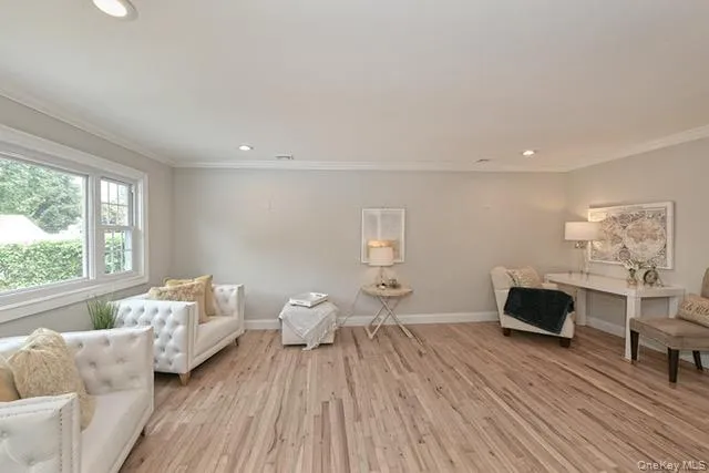 27 Osage Drive, Huntington, NY, 3 Bedrooms Bedrooms, 7 Rooms Rooms,2 BathroomsBathrooms,Residential,For Rent,Osage,0,1044208 27 Osage Drive, Huntington, NY, 3 Bedrooms Bedrooms, 7 Rooms Rooms,2 BathroomsBathrooms,Residential,For Rent,Osage,0,1044208