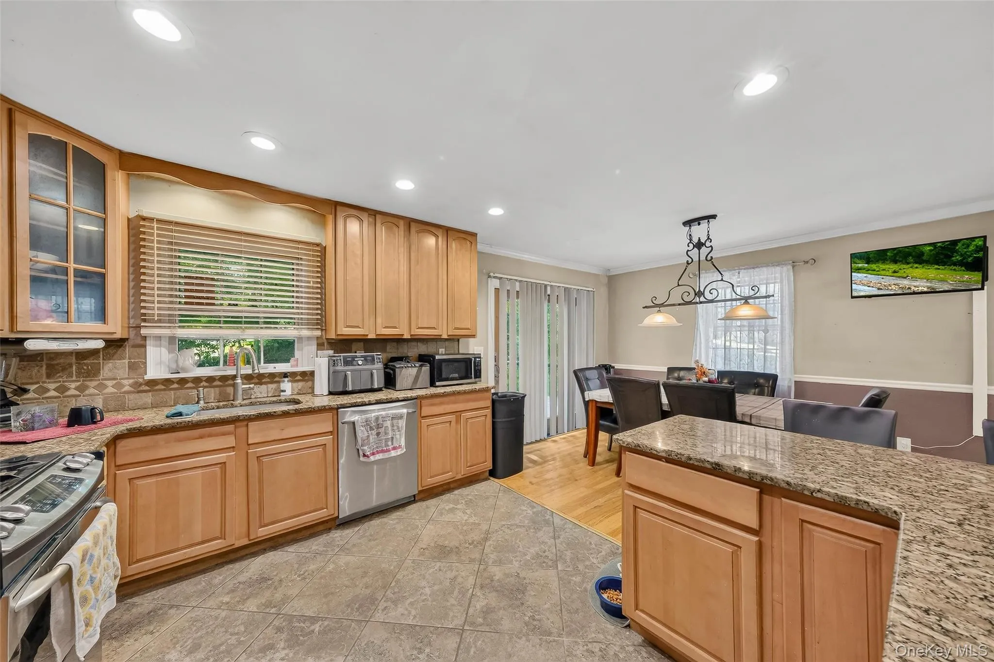 15 Oscawana Heights Road, Putnam Valley, NY, 4 Bedrooms Bedrooms, 10 Rooms Rooms,2 BathroomsBathrooms,Residential,For Rent,Oscawana Heights,0,1044209 15 Oscawana Heights Road, Putnam Valley, NY, 4 Bedrooms Bedrooms, 10 Rooms Rooms,2 BathroomsBathrooms,Residential,For Rent,Oscawana Heights,0,1044209