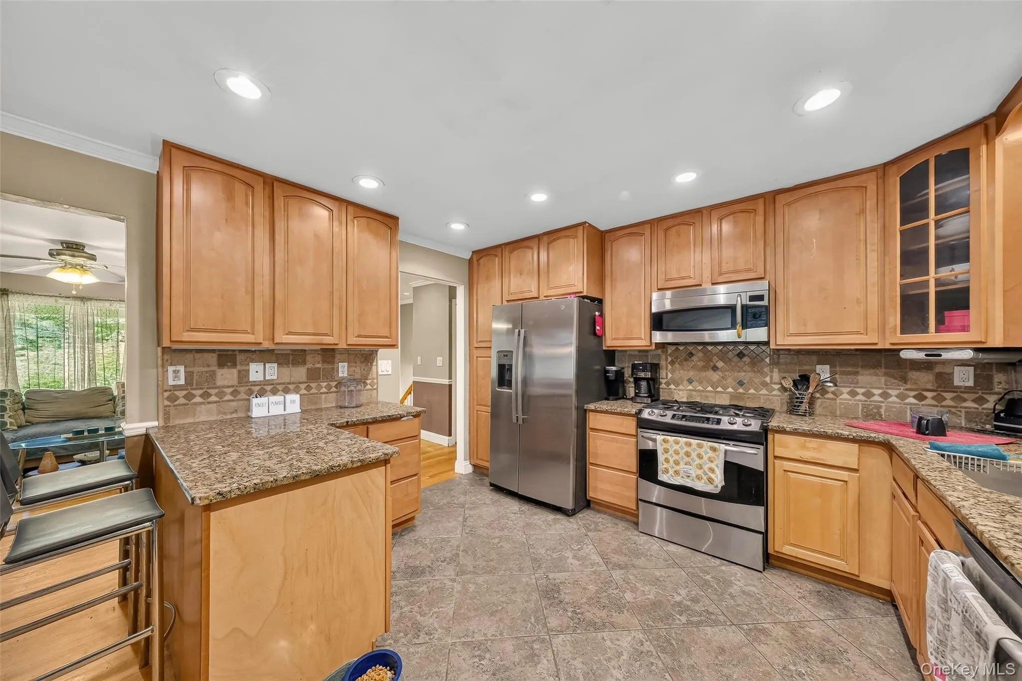15 Oscawana Heights Road, Putnam Valley, NY, 4 Bedrooms Bedrooms, 10 Rooms Rooms,2 BathroomsBathrooms,Residential,For Rent,Oscawana Heights,0,1044209 15 Oscawana Heights Road, Putnam Valley, NY, 4 Bedrooms Bedrooms, 10 Rooms Rooms,2 BathroomsBathrooms,Residential,For Rent,Oscawana Heights,0,1044209