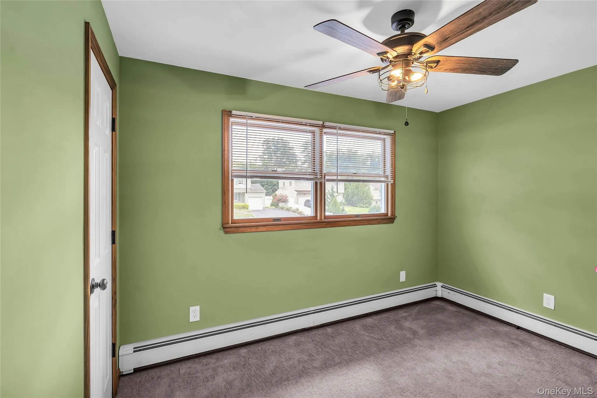 19 Opal Court, Smithtown, NY, 4 Bedrooms Bedrooms, 8 Rooms Rooms,1 BathroomBathrooms,Residential,For Rent,Opal,0,1044212 19 Opal Court, Smithtown, NY, 4 Bedrooms Bedrooms, 8 Rooms Rooms,1 BathroomBathrooms,Residential,For Rent,Opal,0,1044212