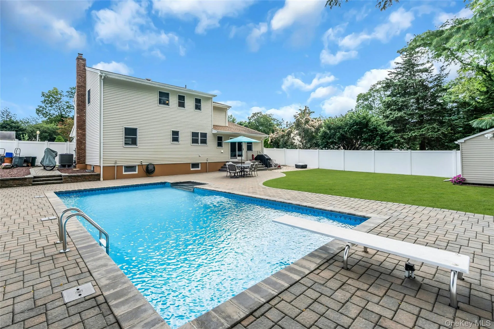 19 Opal Court, Smithtown, NY, 4 Bedrooms Bedrooms, 8 Rooms Rooms,1 BathroomBathrooms,Residential,For Rent,Opal,0,1044212 19 Opal Court, Smithtown, NY, 4 Bedrooms Bedrooms, 8 Rooms Rooms,1 BathroomBathrooms,Residential,For Rent,Opal,0,1044212