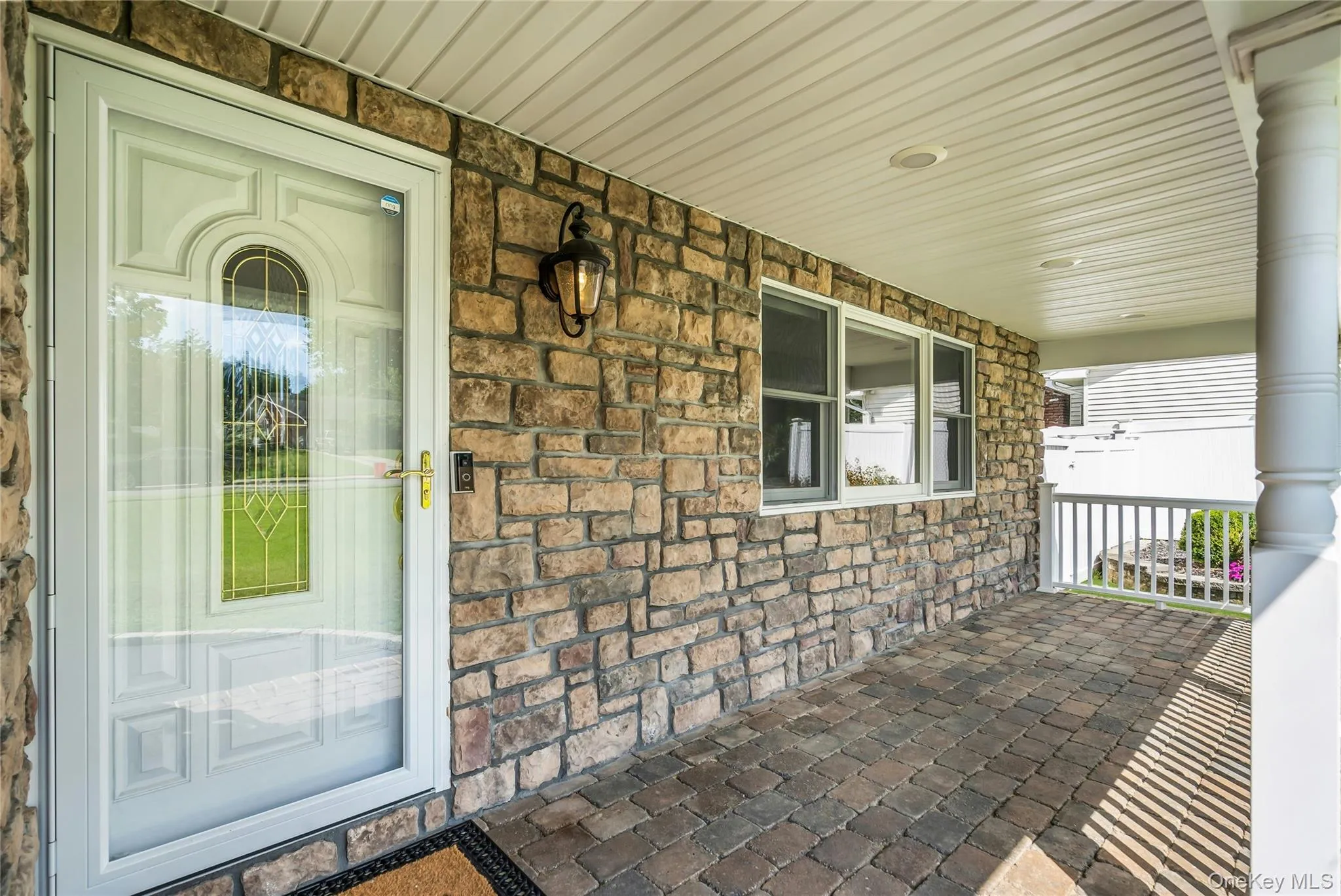 19 Opal Court, Smithtown, NY, 4 Bedrooms Bedrooms, 8 Rooms Rooms,1 BathroomBathrooms,Residential,For Rent,Opal,0,1044212 19 Opal Court, Smithtown, NY, 4 Bedrooms Bedrooms, 8 Rooms Rooms,1 BathroomBathrooms,Residential,For Rent,Opal,0,1044212
