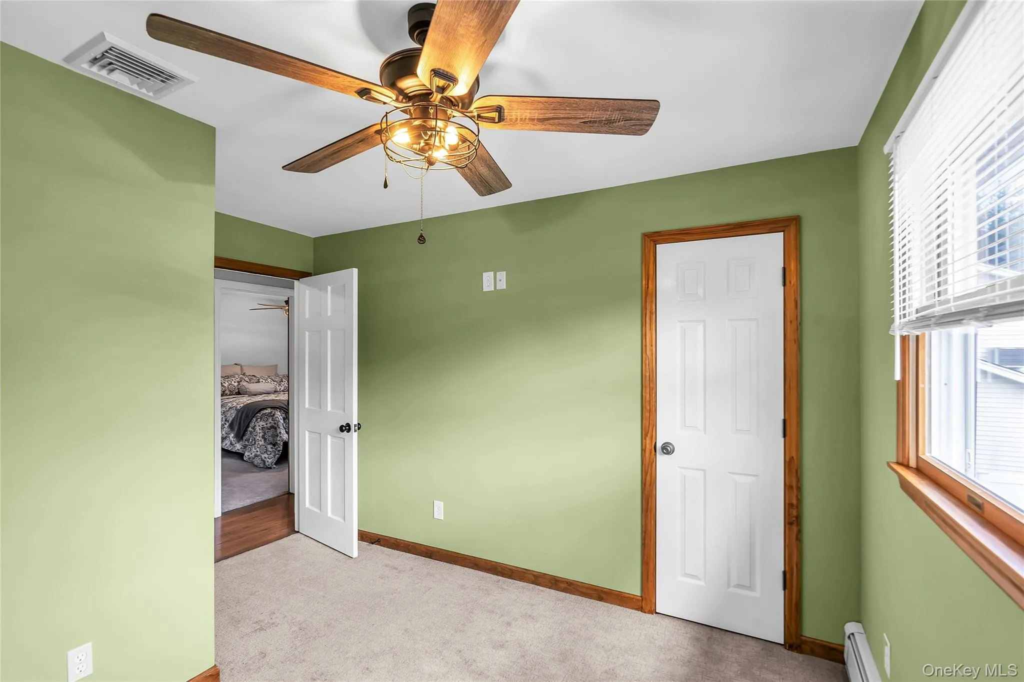 19 Opal Court, Smithtown, NY, 4 Bedrooms Bedrooms, 8 Rooms Rooms,1 BathroomBathrooms,Residential,For Rent,Opal,0,1044212 19 Opal Court, Smithtown, NY, 4 Bedrooms Bedrooms, 8 Rooms Rooms,1 BathroomBathrooms,Residential,For Rent,Opal,0,1044212