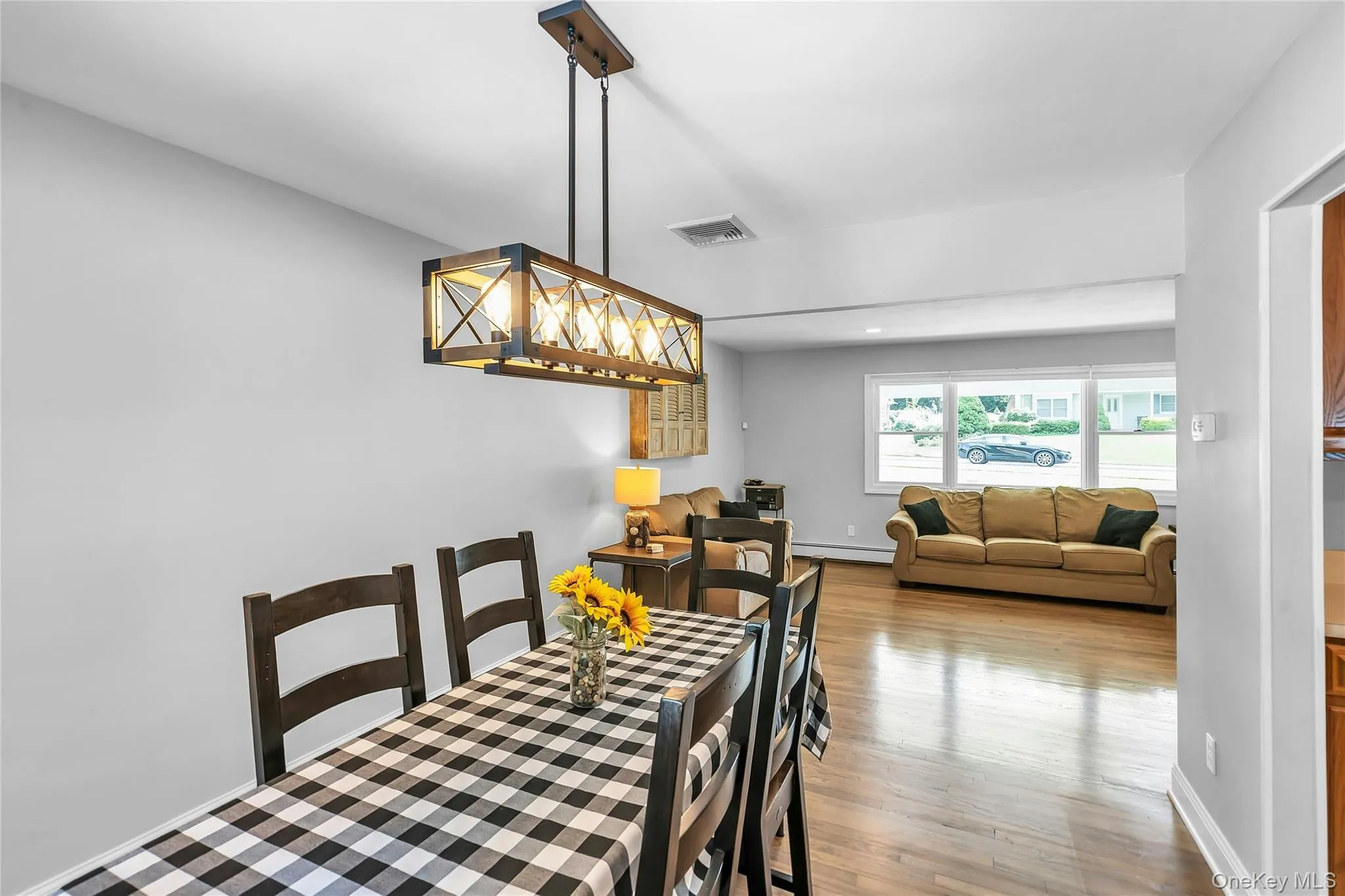 19 Opal Court, Smithtown, NY, 4 Bedrooms Bedrooms, 8 Rooms Rooms,1 BathroomBathrooms,Residential,For Rent,Opal,0,1044212 19 Opal Court, Smithtown, NY, 4 Bedrooms Bedrooms, 8 Rooms Rooms,1 BathroomBathrooms,Residential,For Rent,Opal,0,1044212